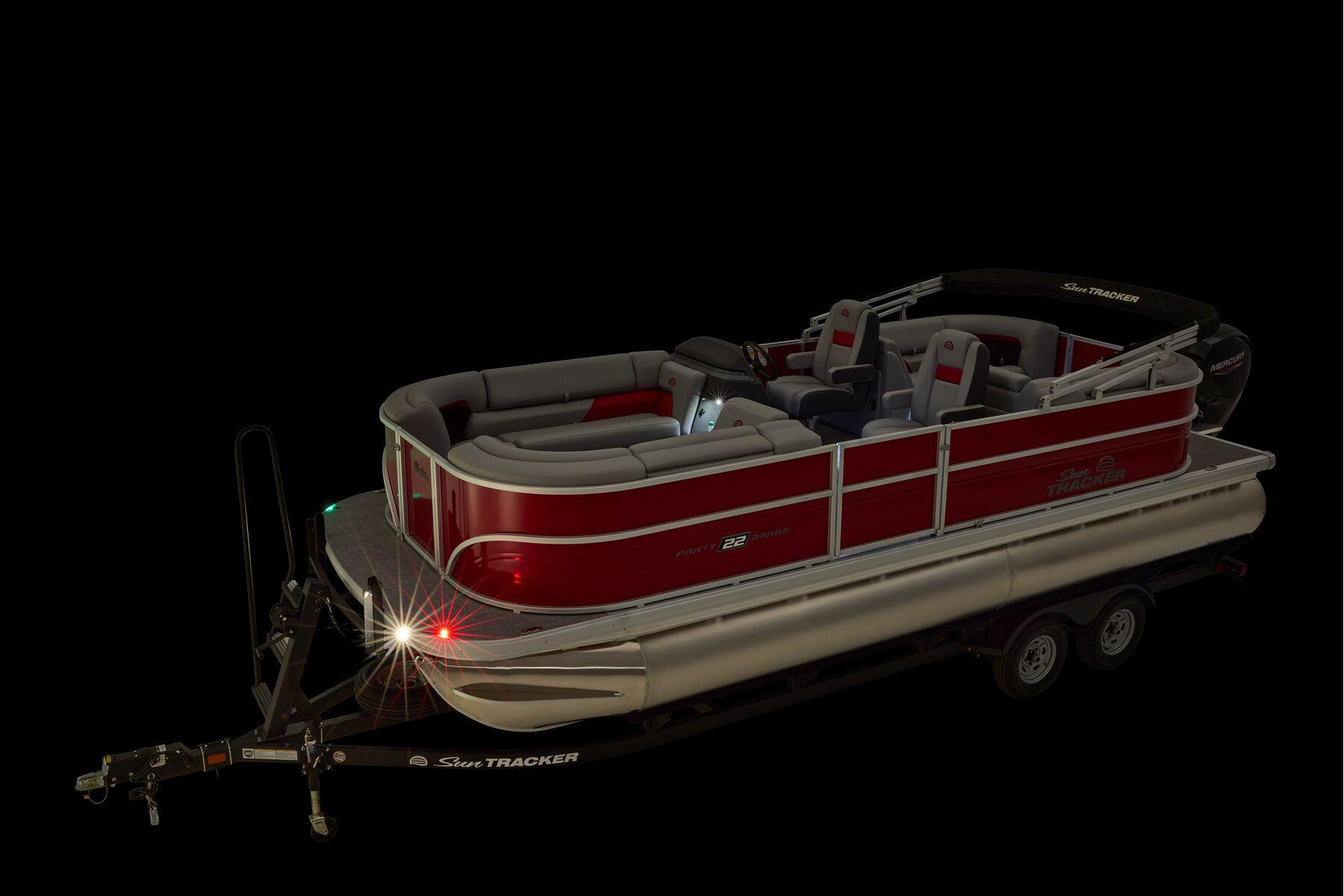 2026 Sun Tracker Party Barge 22 DLX - 86