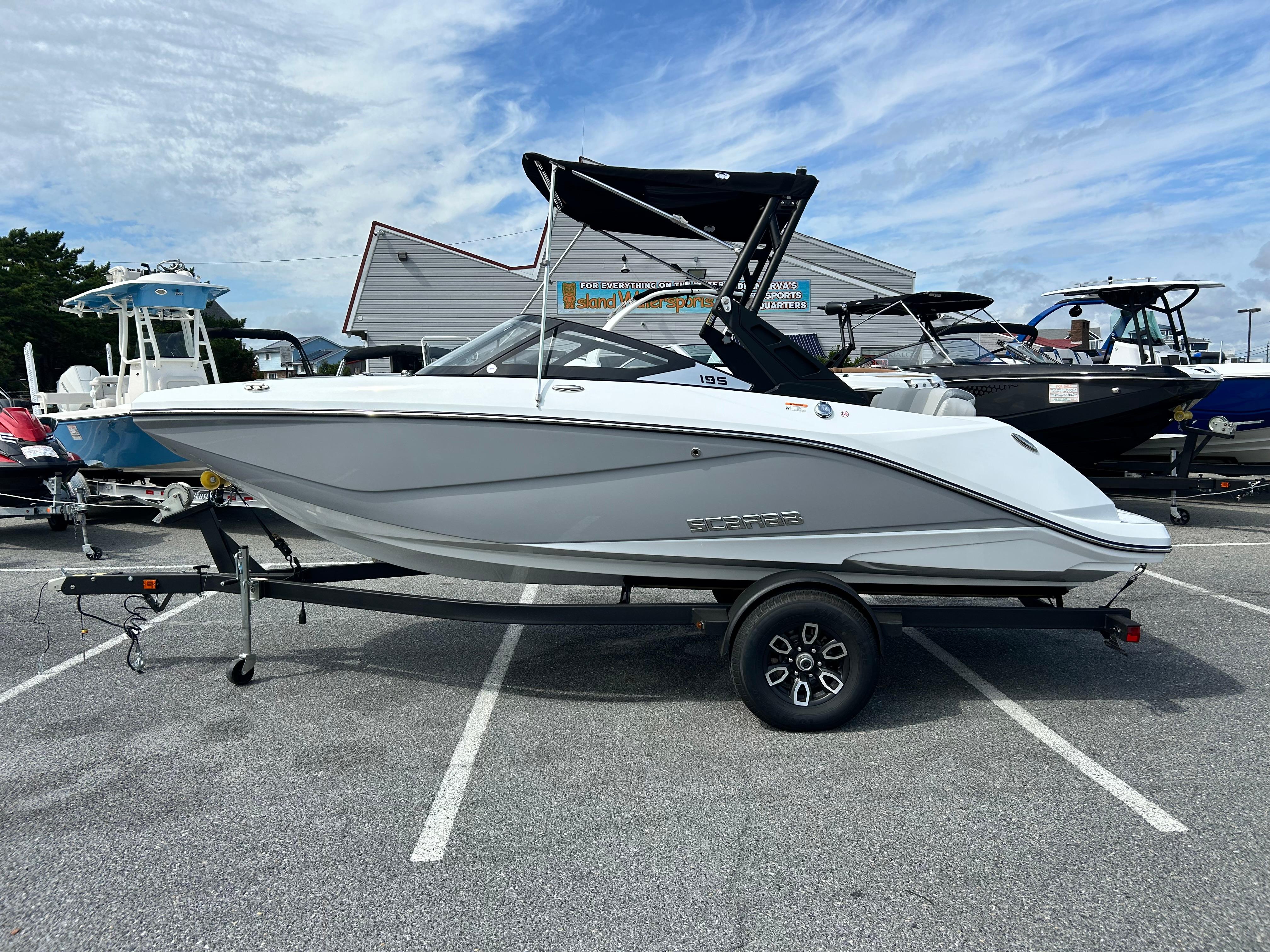 2025 Scarab 195 SE