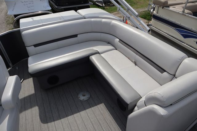 2019 Godfrey 2086 C - 8