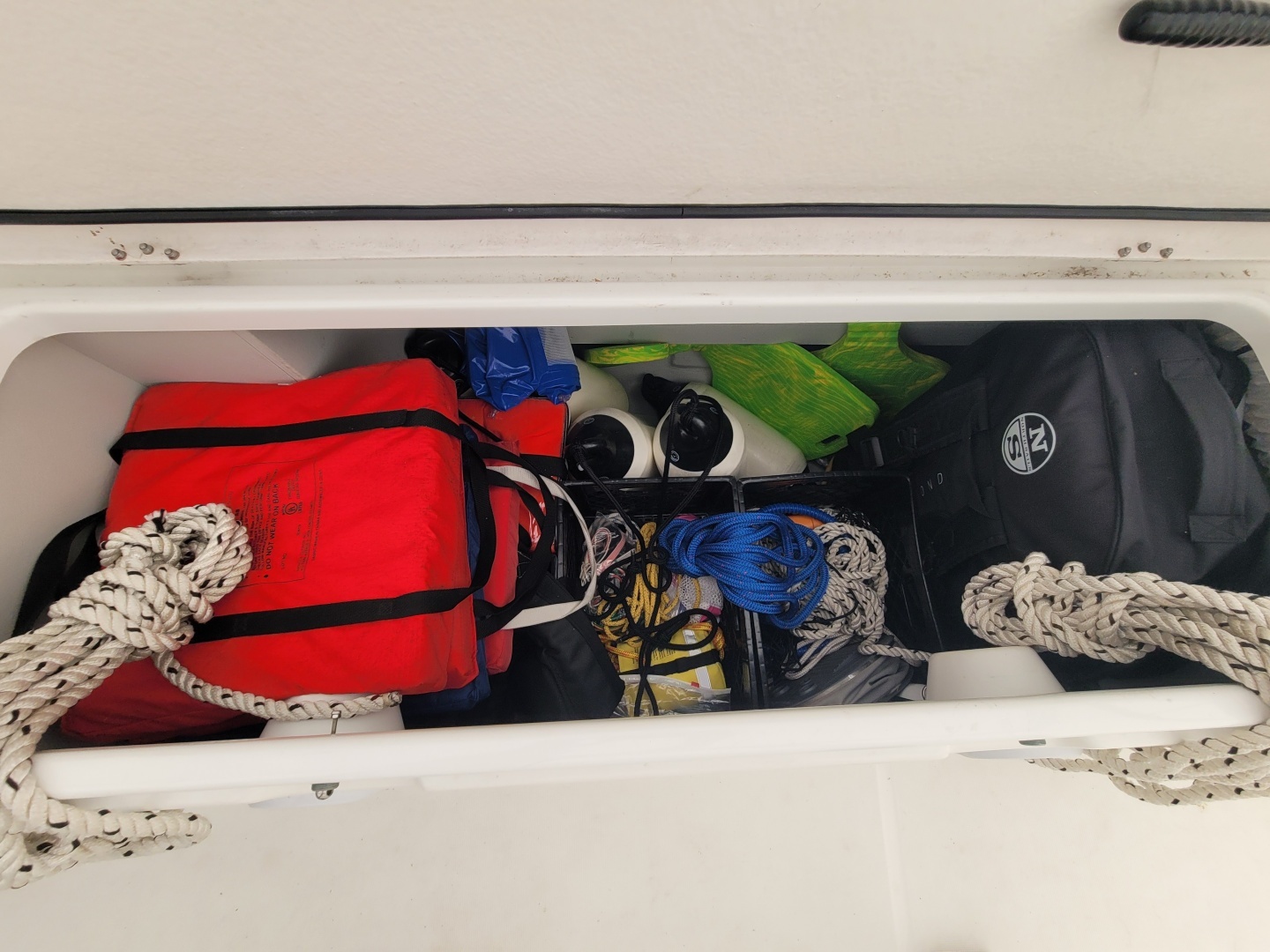 2020 Beneteau 30.1 - Image 25