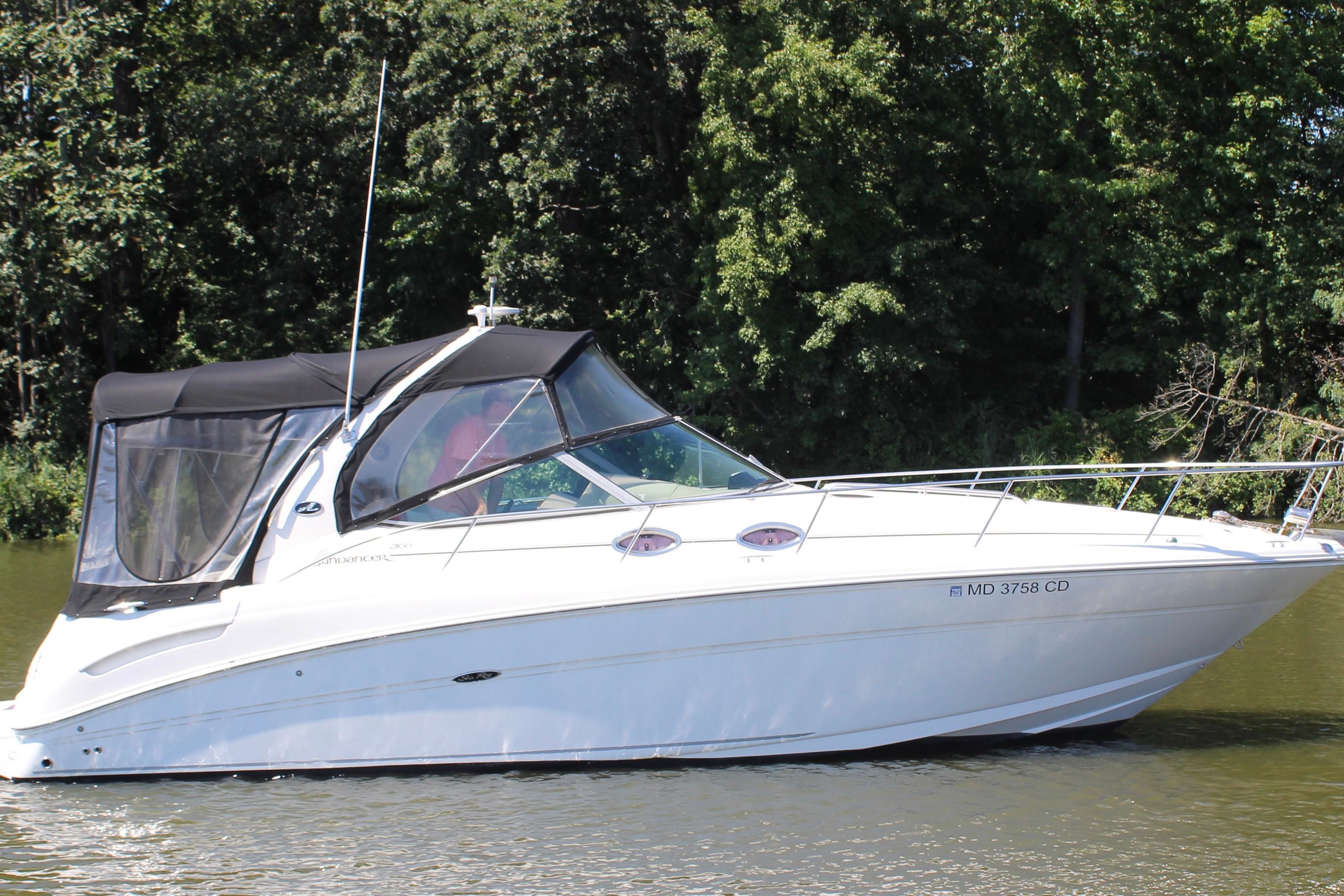 2005 Sea Ray 300 Sundancer