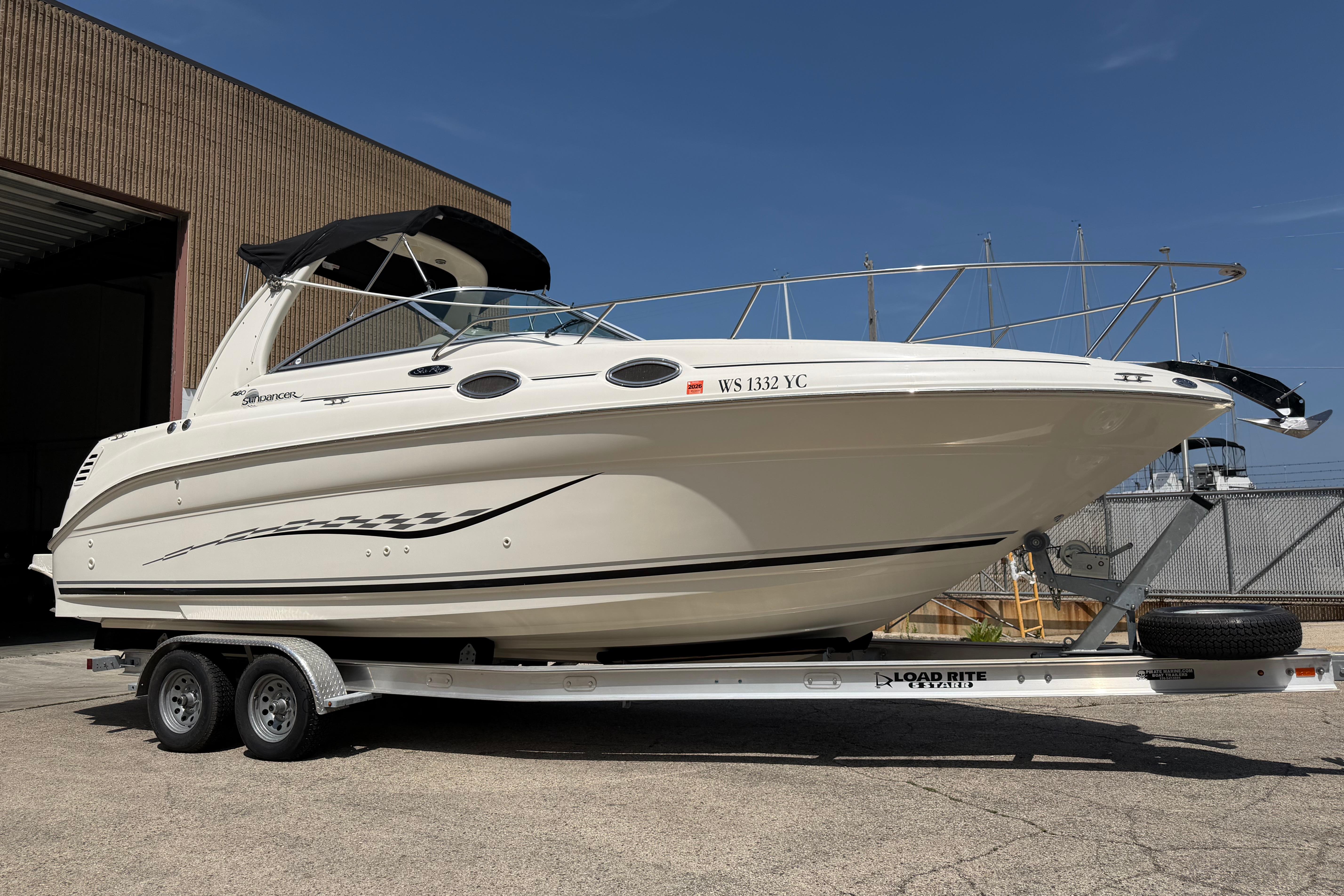 2004 Sea Ray Sundancer 260