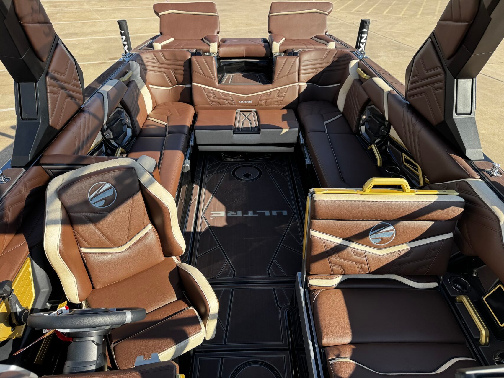 2026 Tigé Ultré 25ZX - 30