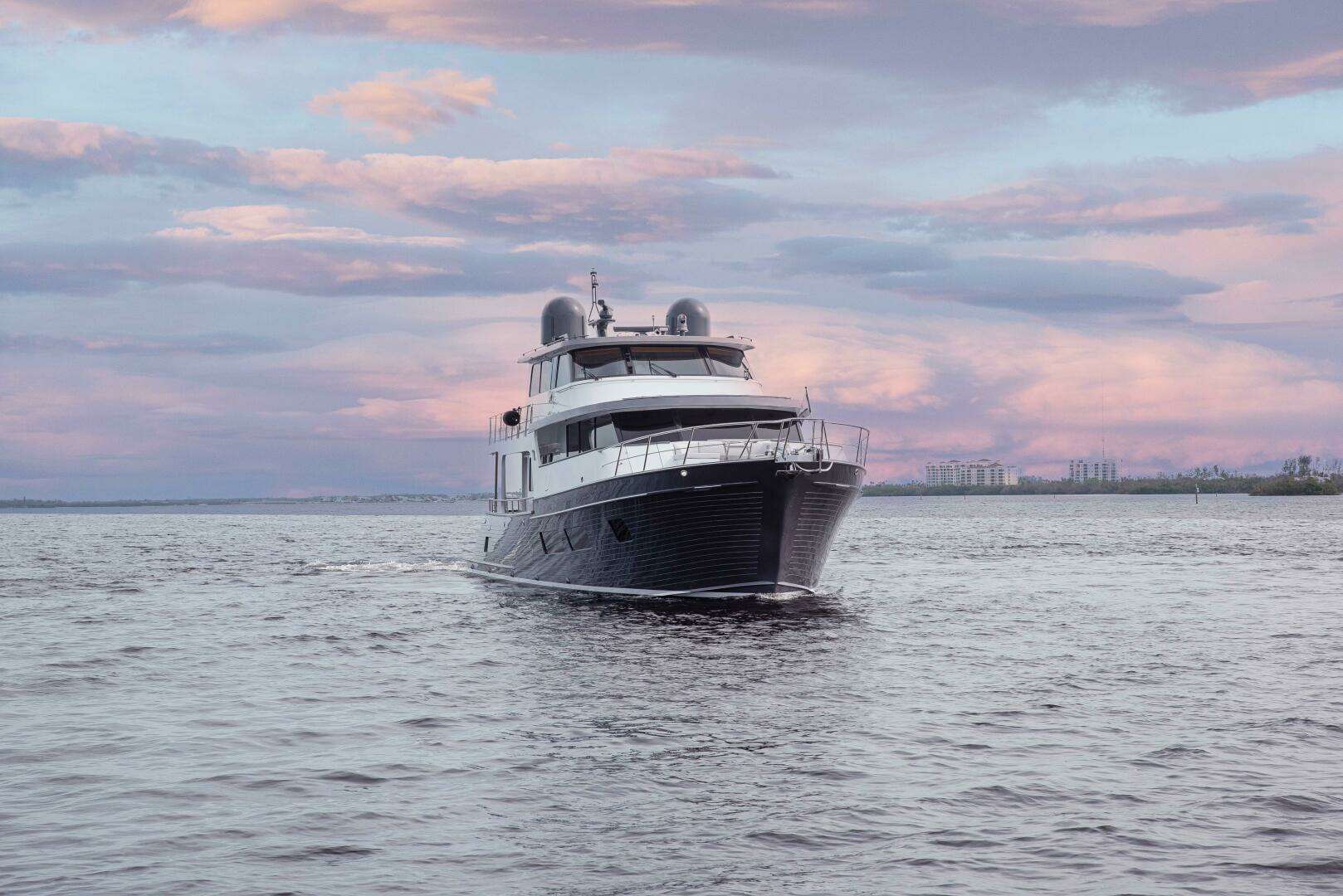2023 Marlow Explorer 70E-CB - Image 2