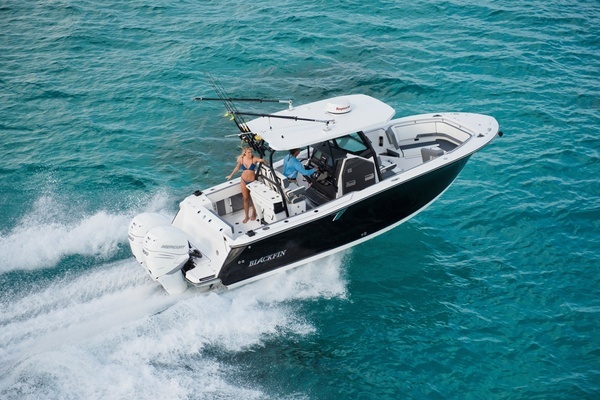 2027 Blackfin 272 CC