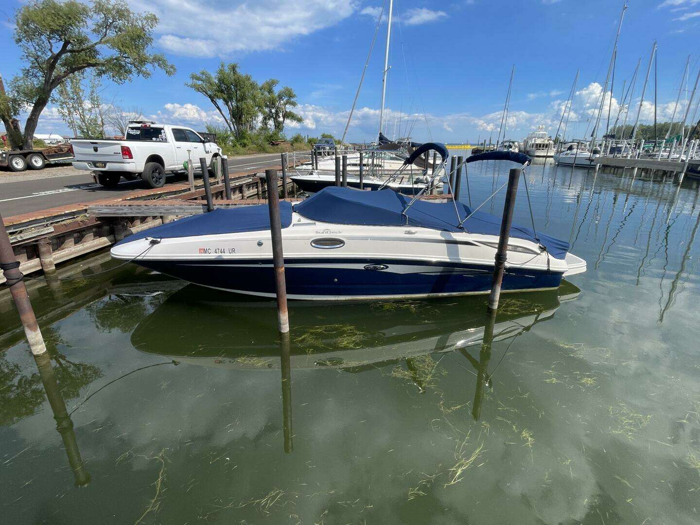 2010 Sea Ray 280 Sun Deck - Image 66