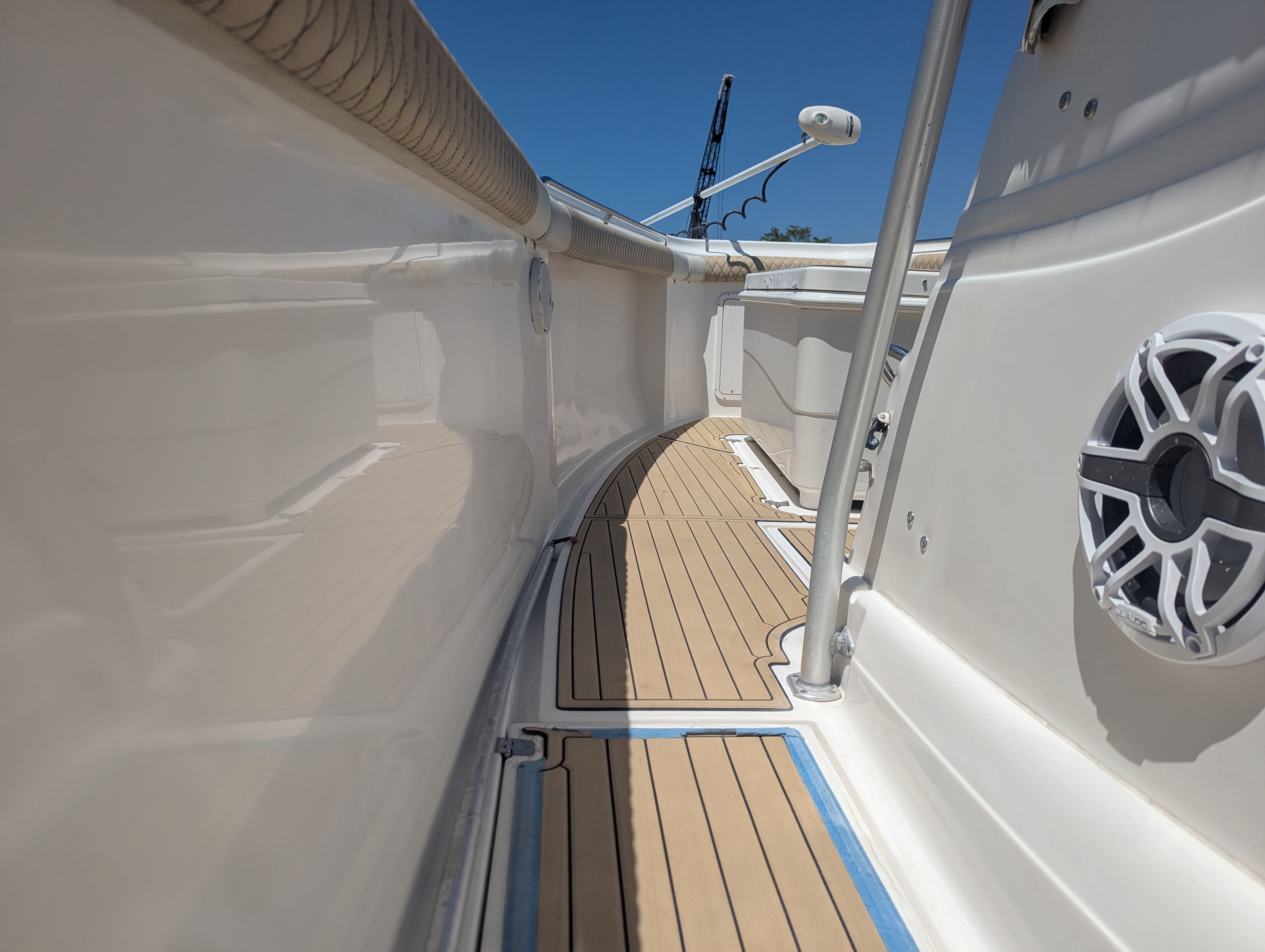 Close-up of the deck on a 2005 Wellcraft 35 CCF boat.