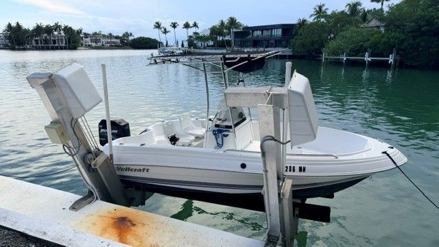 2004 Wellcraft 180 Fisherman