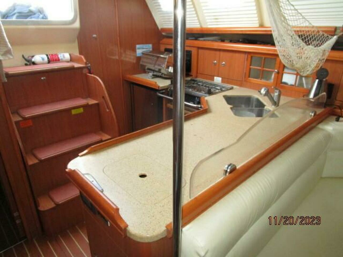 2008 Hunter H41 Deck Salon - Image 40