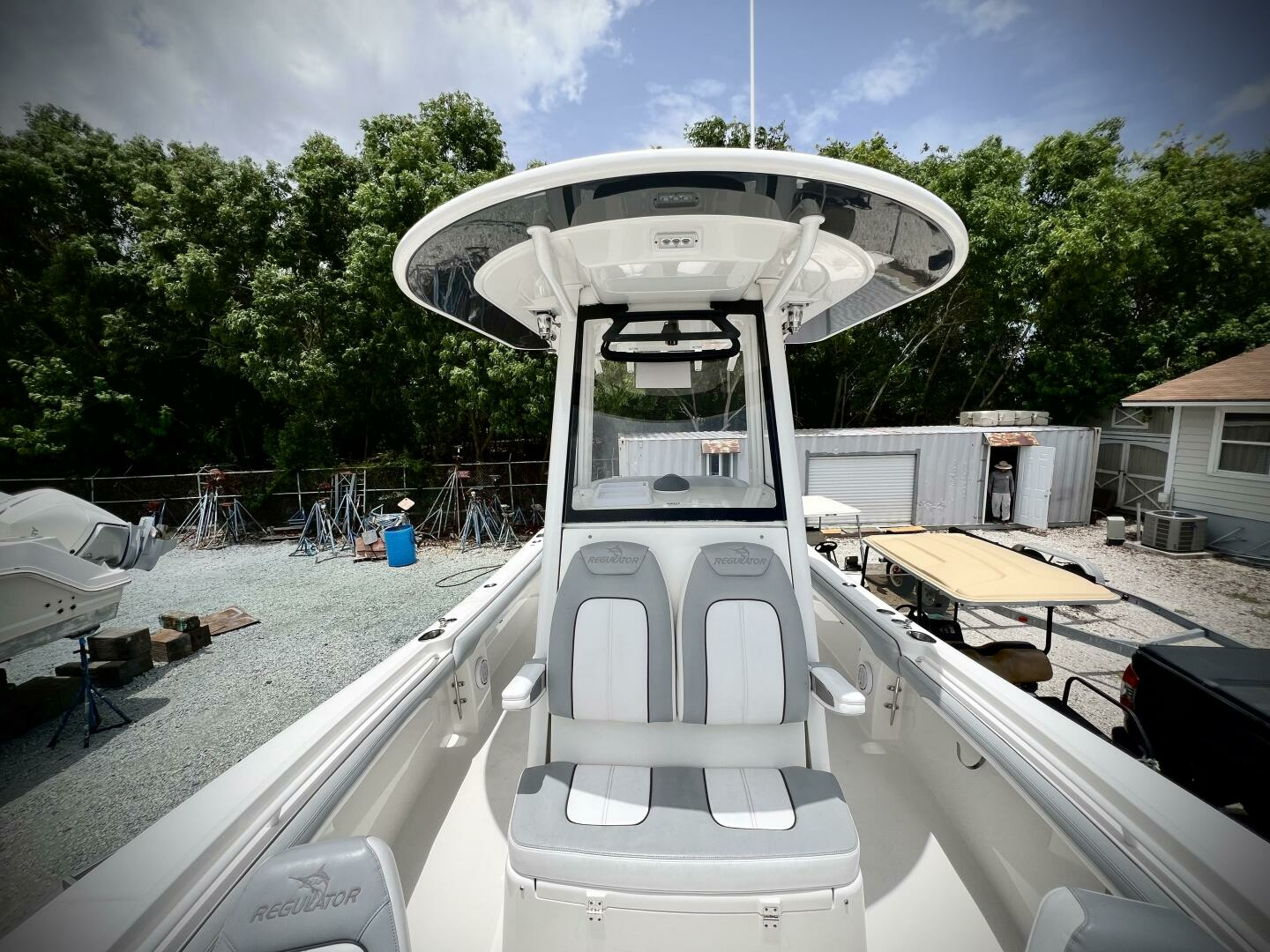 2020 Regulator 23 FS - Image 19
