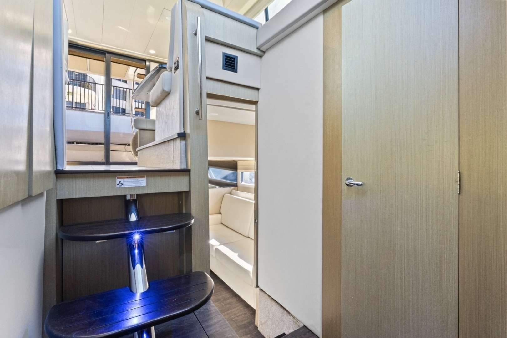 2020 Regal 42 Fly - Image 20