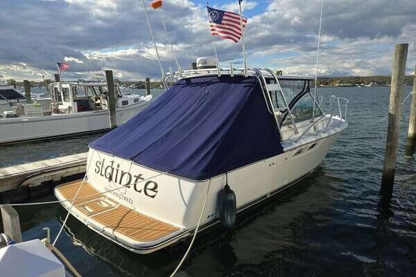1998 Tiara Yachts Coronet