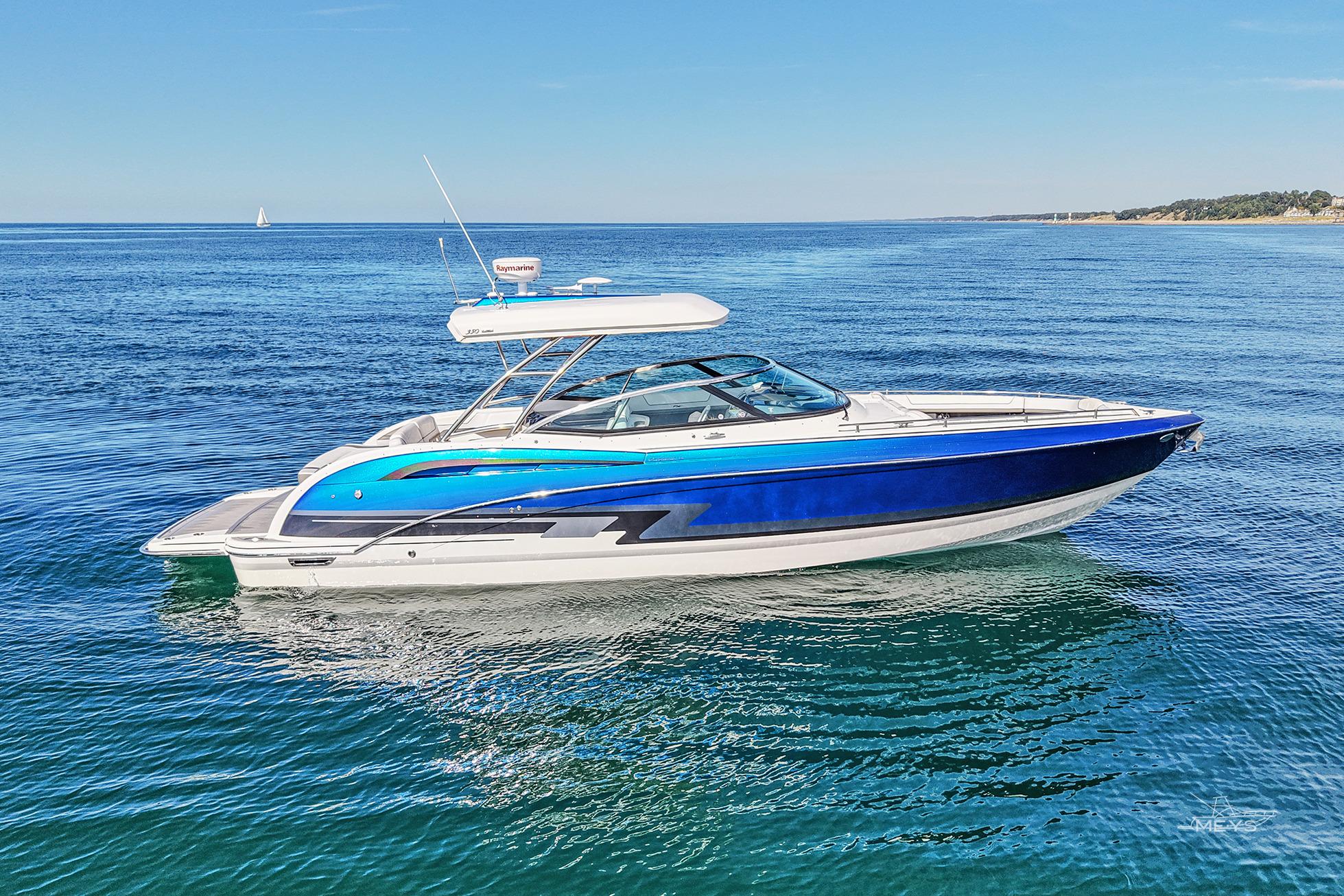 2018 Formula 350 FX Crossover Bowrider
