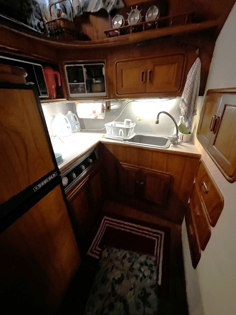 1991 Pace 36 - Image 9