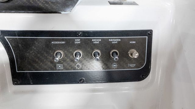 2023 Bayliner DX 2000 - 16