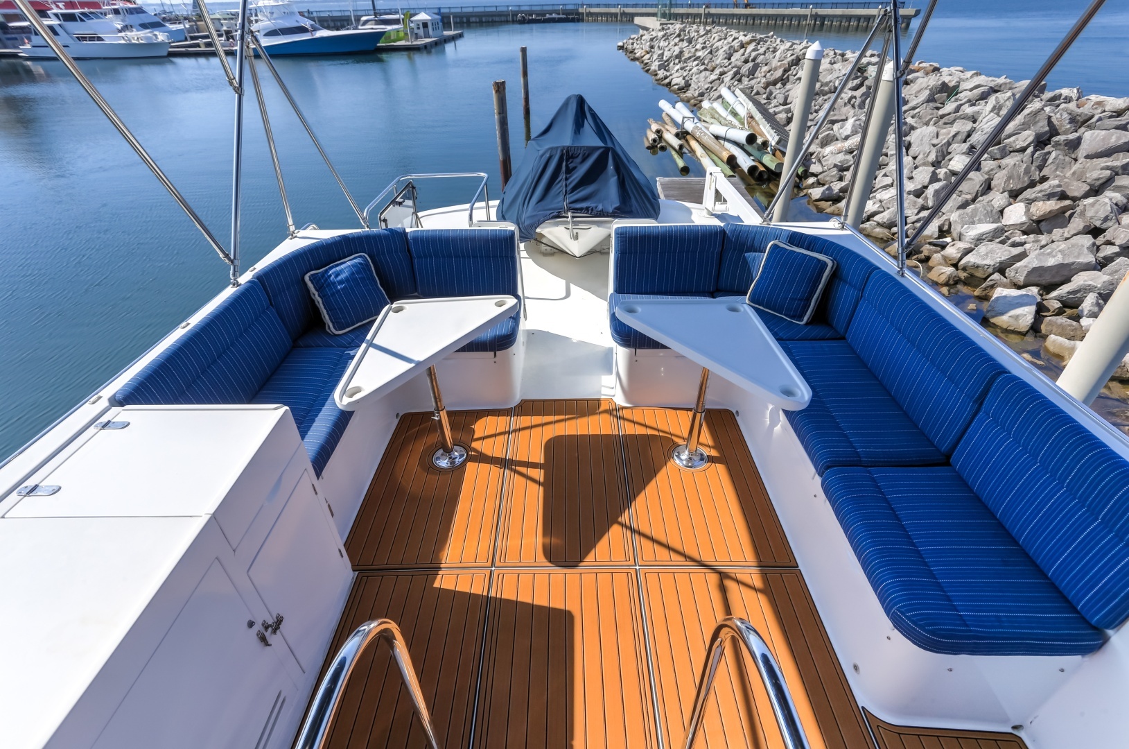 2003 Jefferson 57 Pilothouse - Image 33