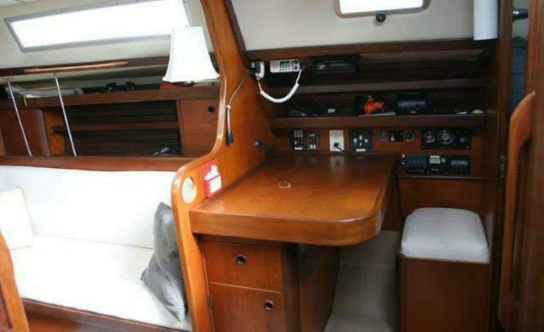 1983 Beneteau Idylle 11.5 - Image 8