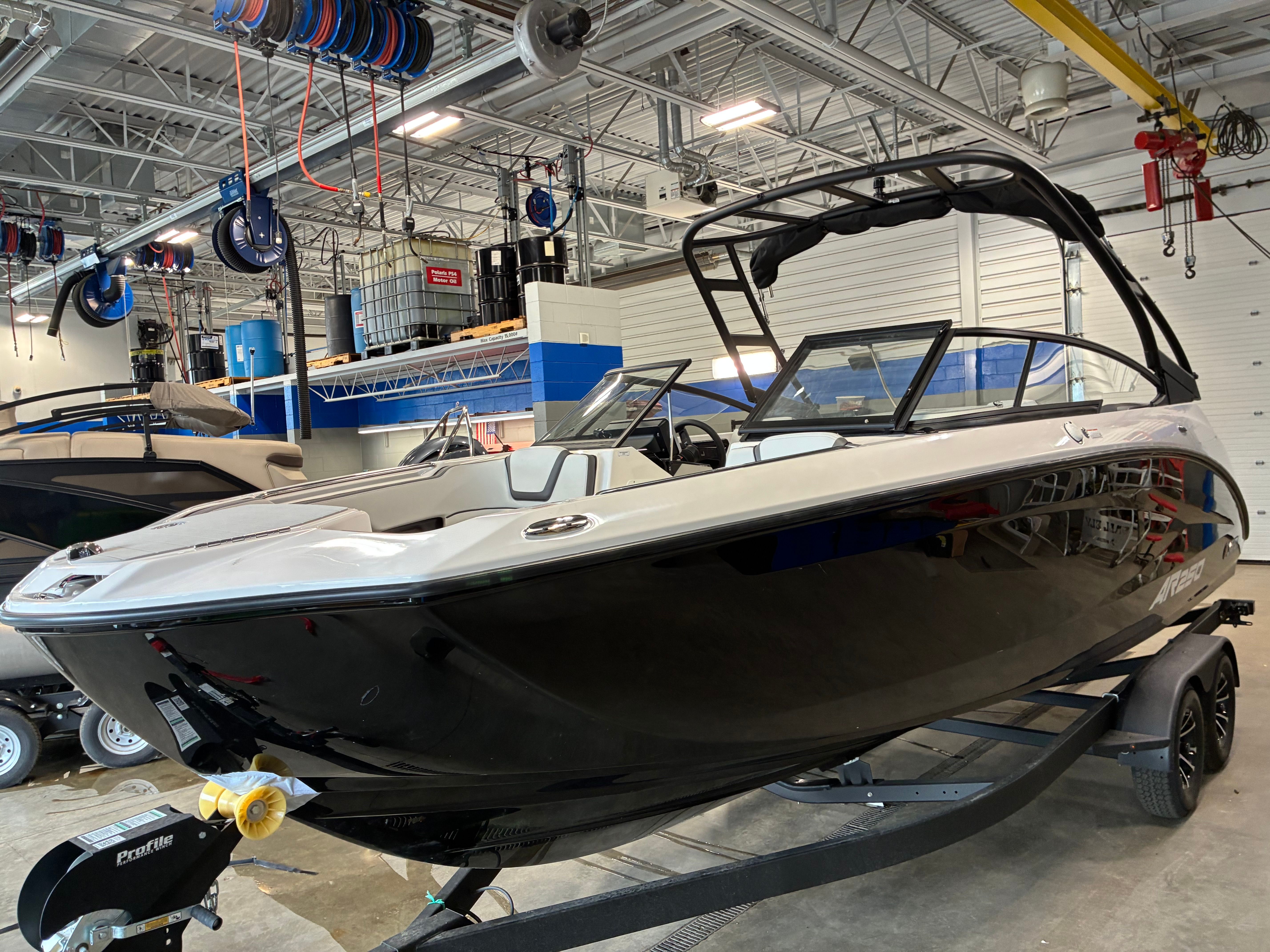 2026 Yamaha Boats AR250 - 6