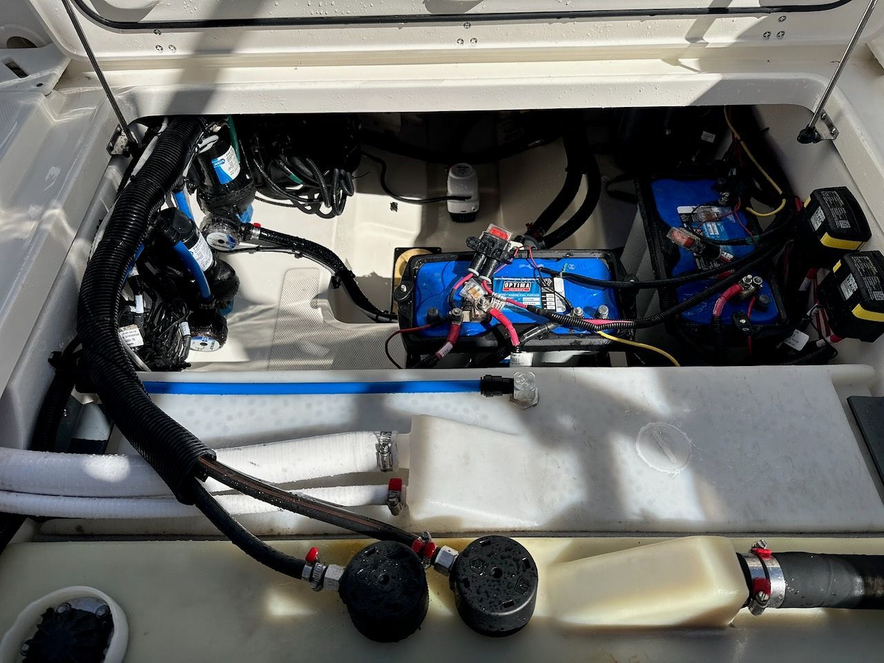 2016 Boston Whaler 270 Vantage - 3