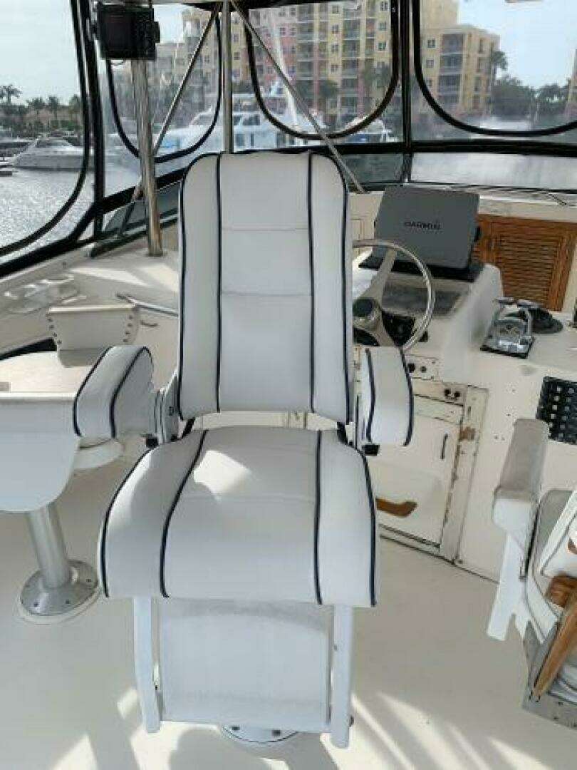 1985 Ocean Yachts 55 Super Sport - Image 9