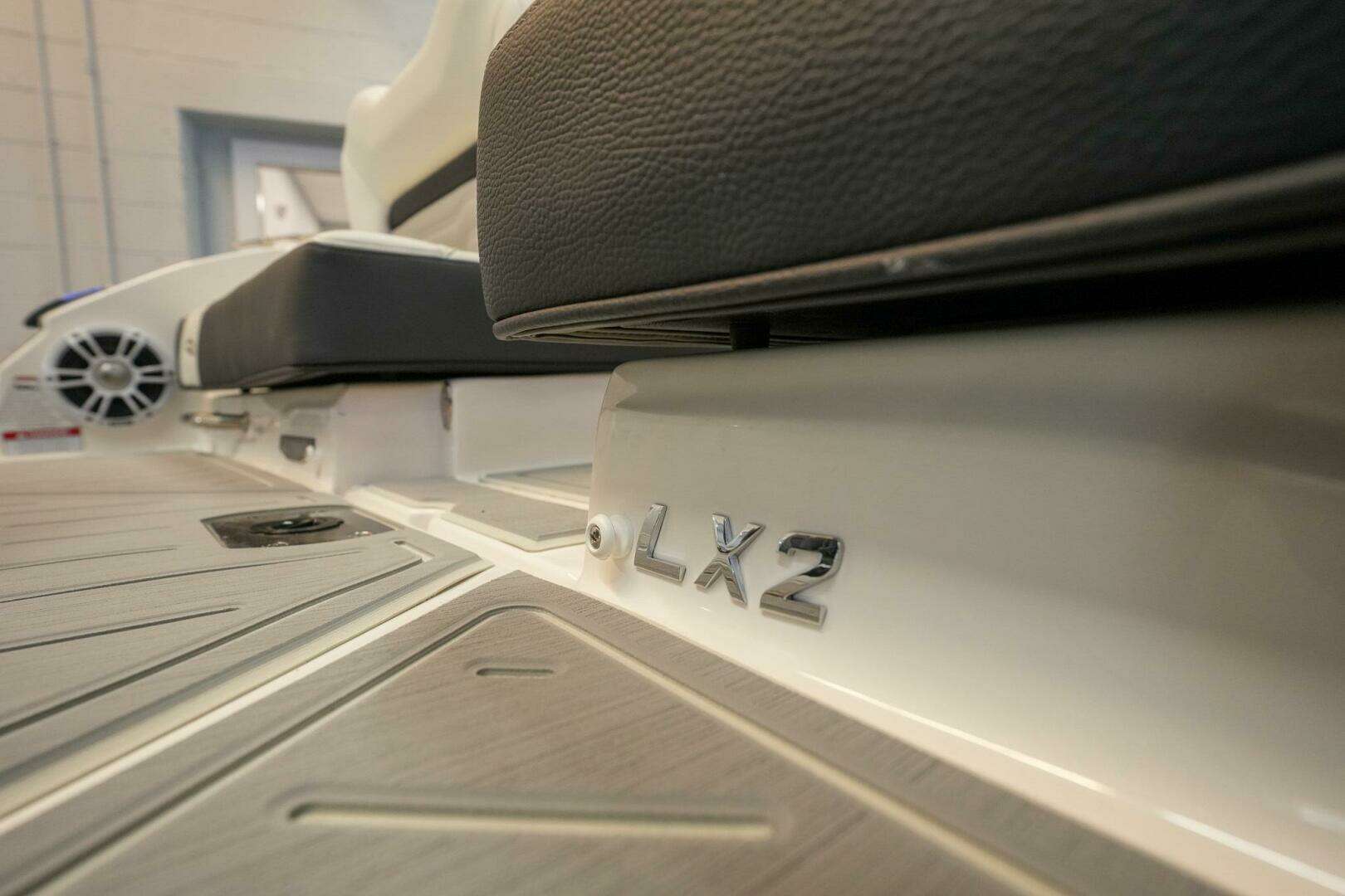 2025 Regal LX2 - Image 9