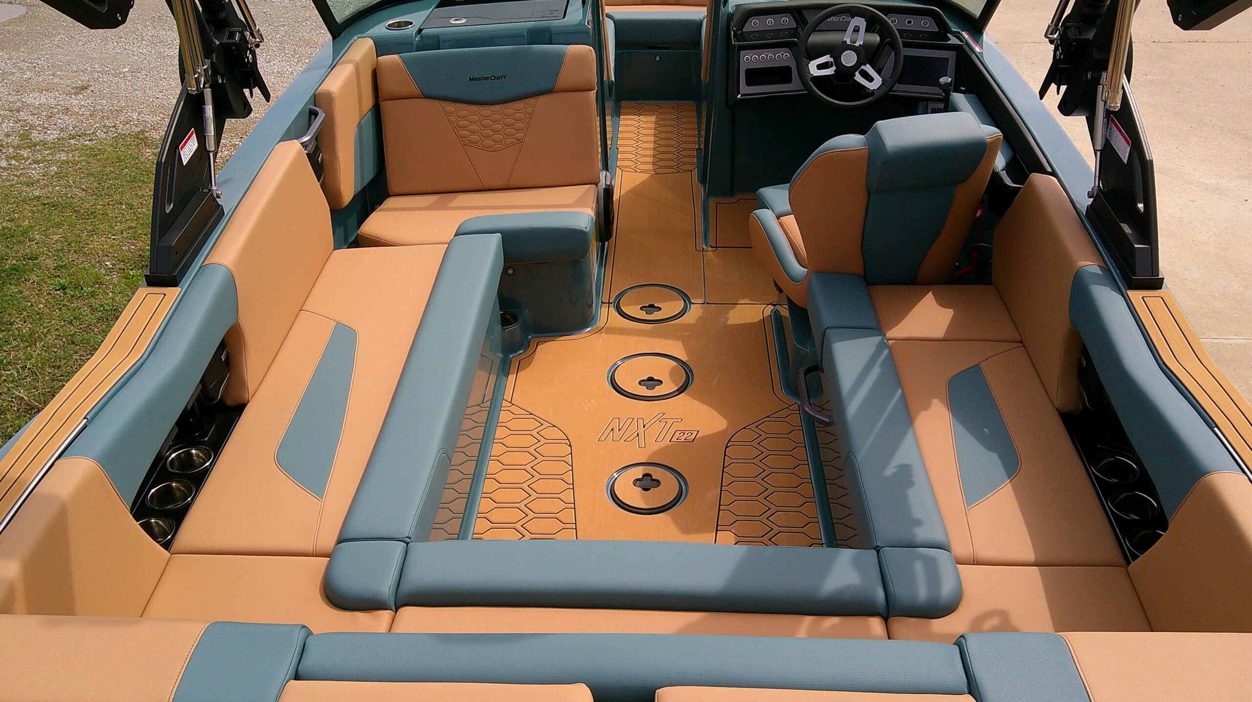 2026 MasterCraft NXT22 - 8
