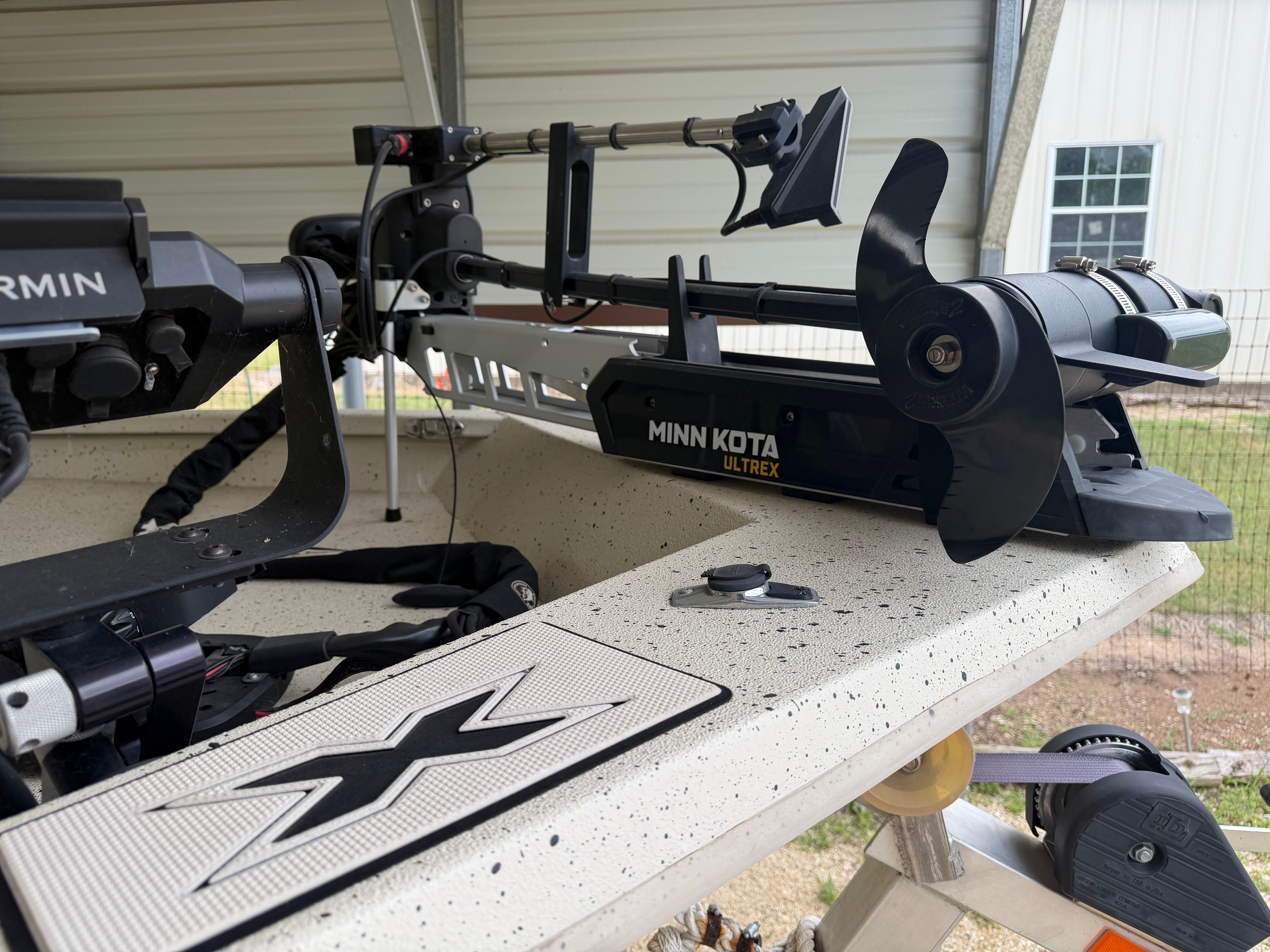 2017 Xpress H20B Bay - 14