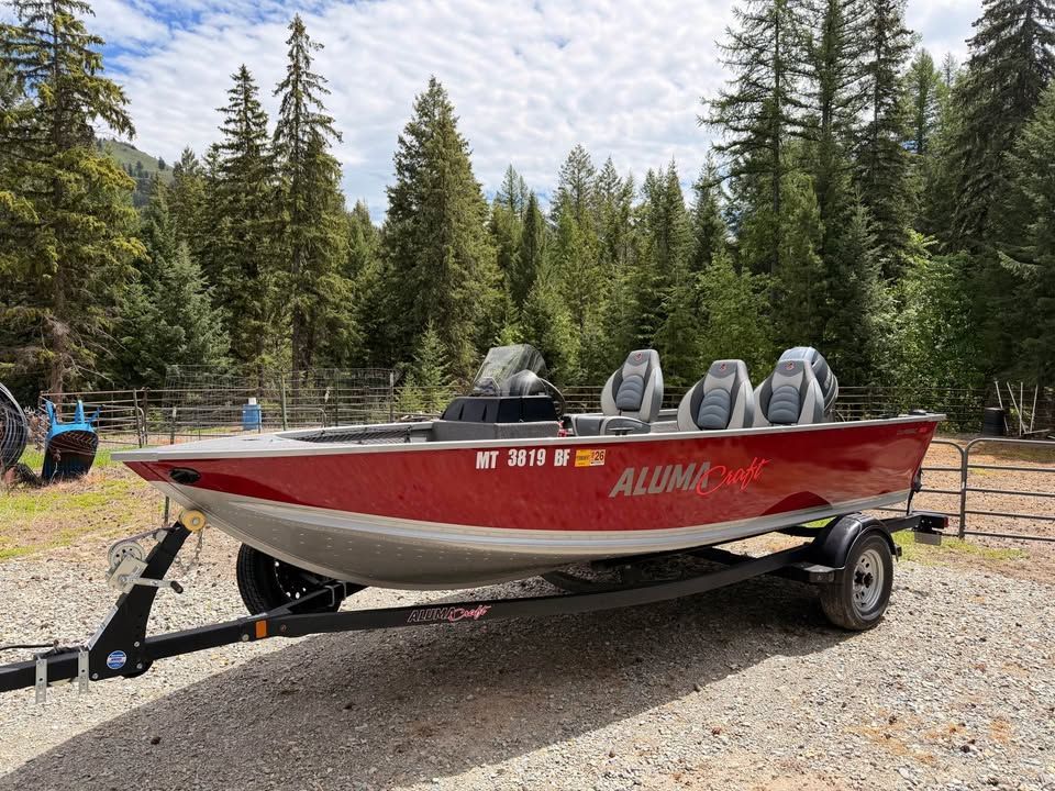 2022 Alumacraft Classic 165 CS