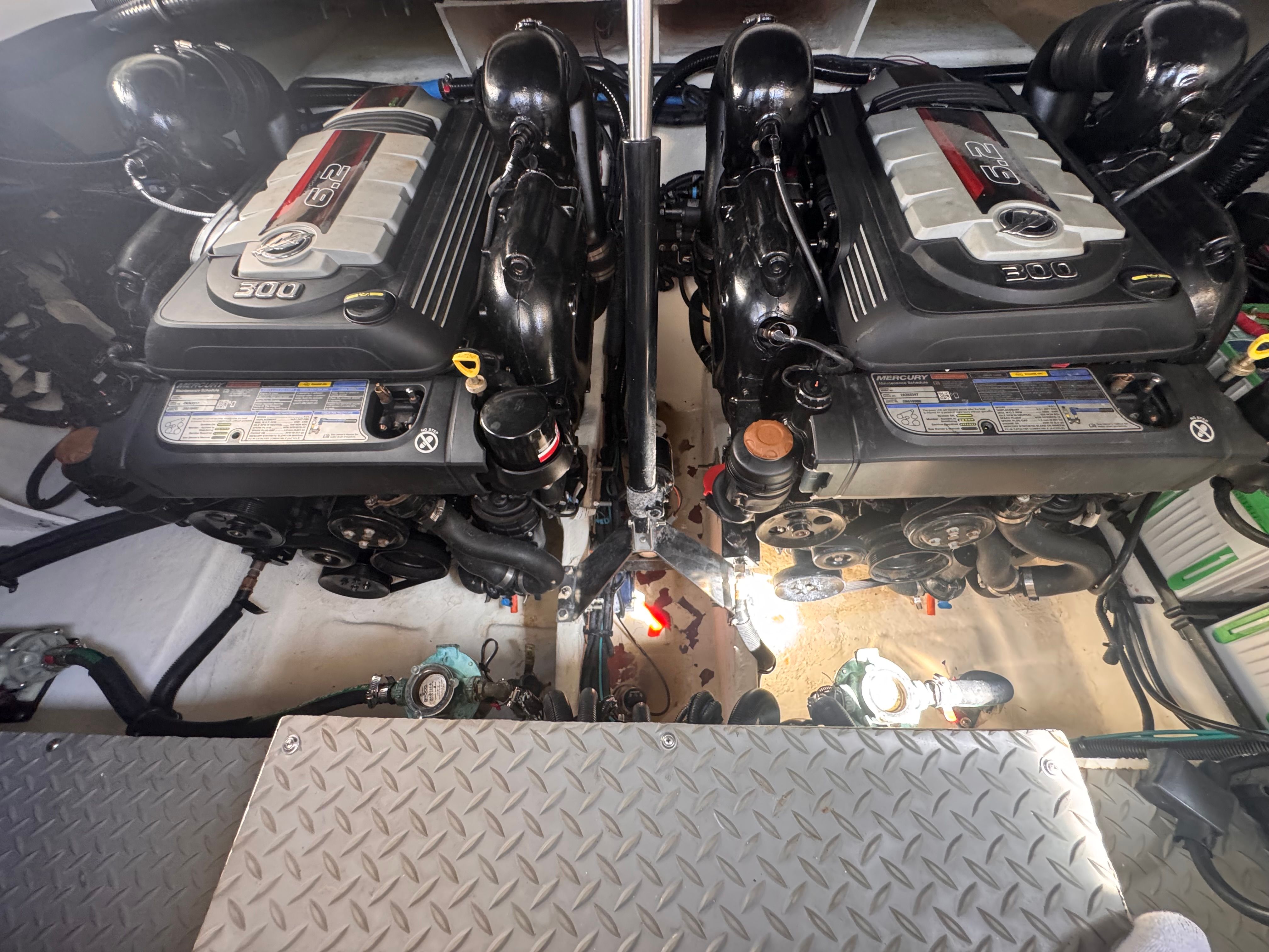 2019 Sea Ray Sundancer 320 - 31