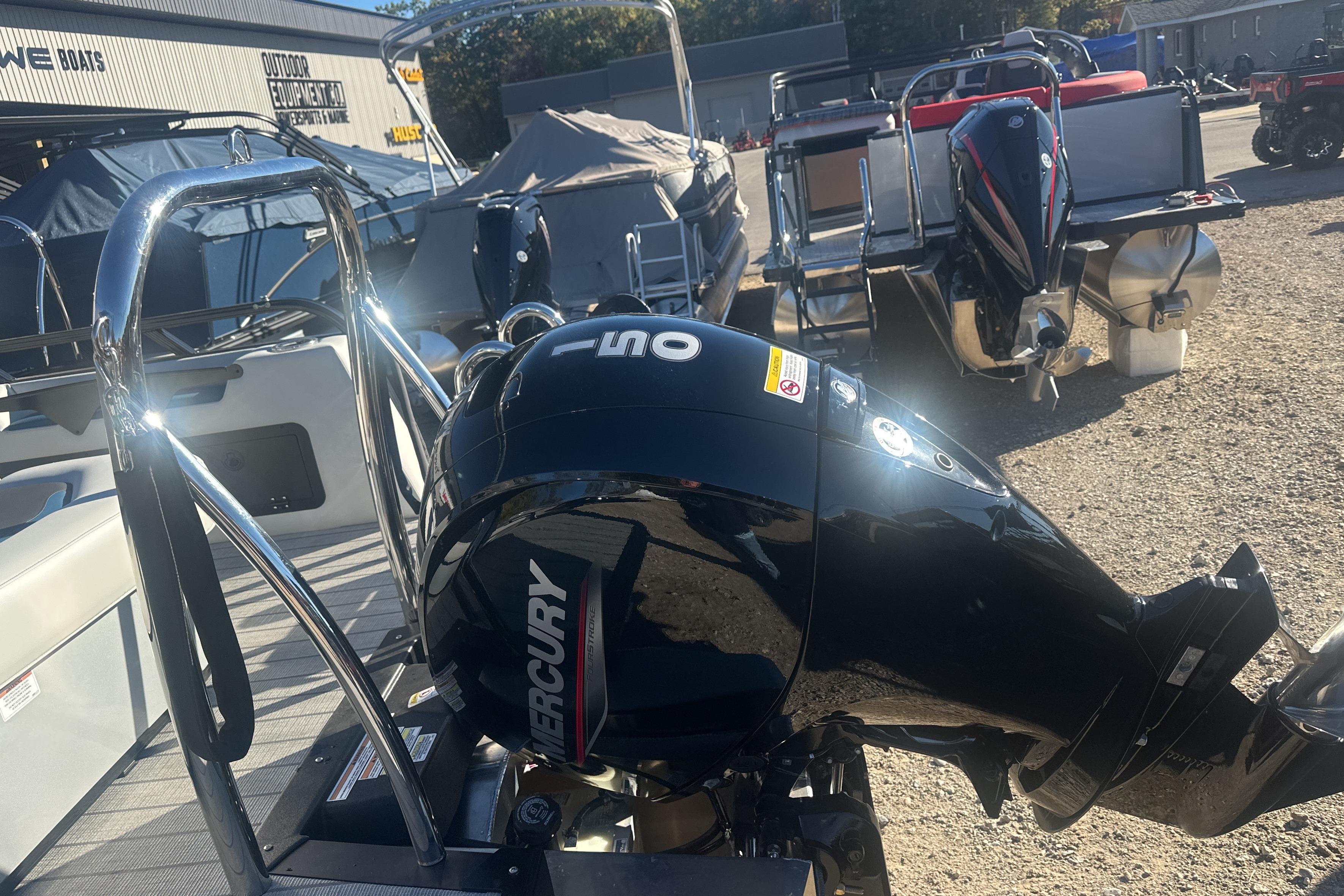 2026 Tahoe Pontoon Sport