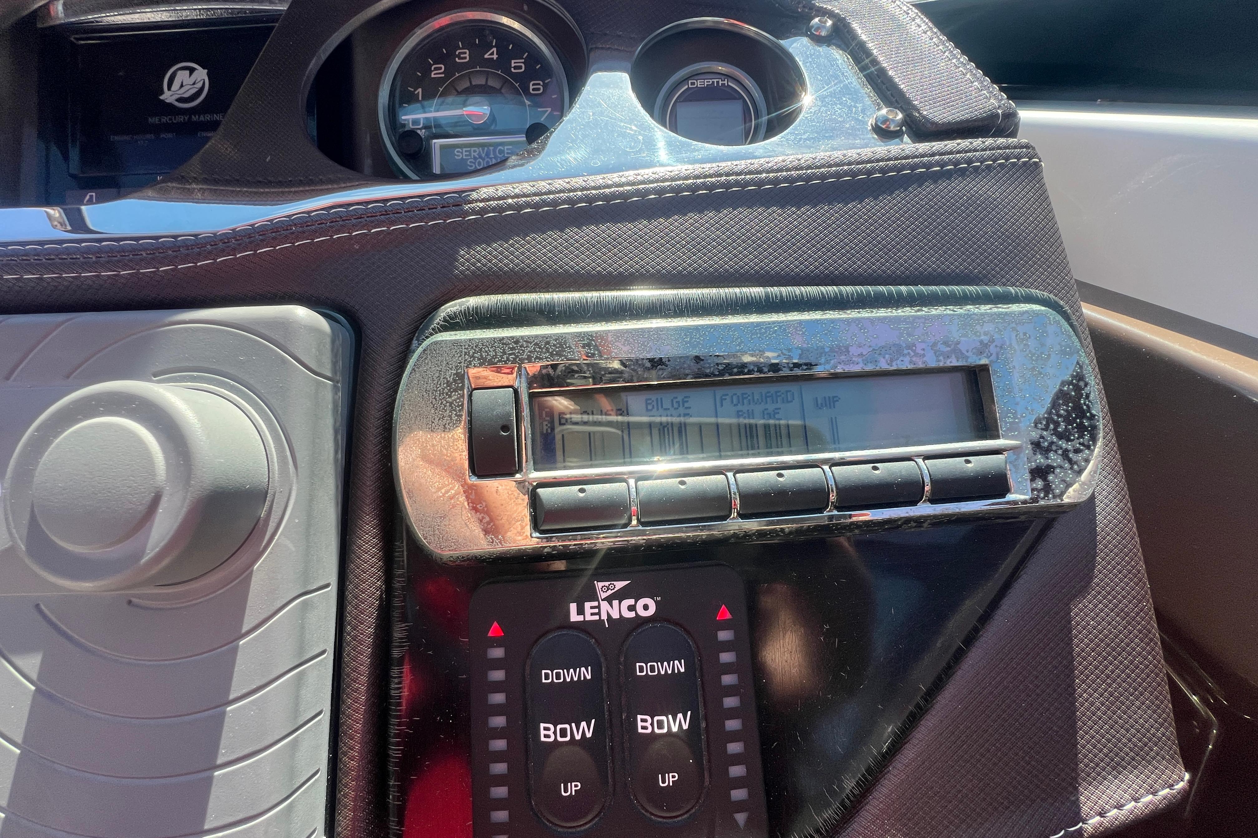 Dashboard controls of a 2017 Monterey 298SS Super Sport boat.