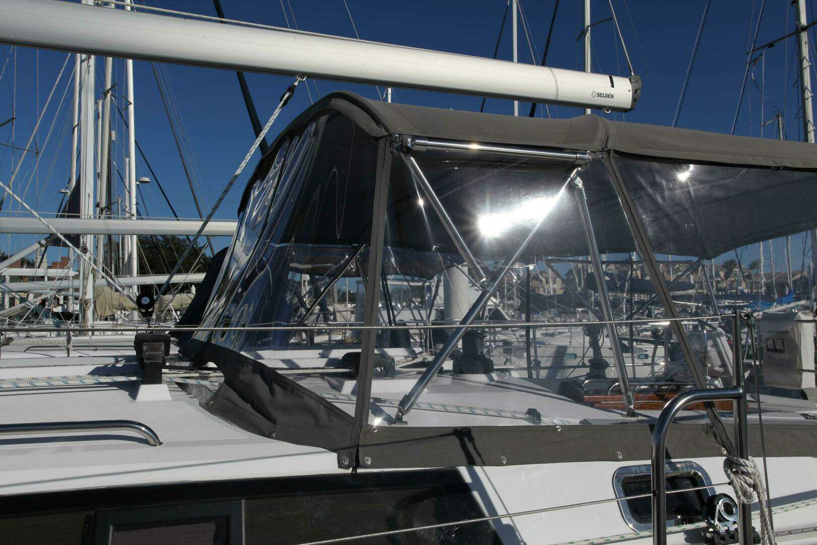 2025 Catalina 426 - Image 7