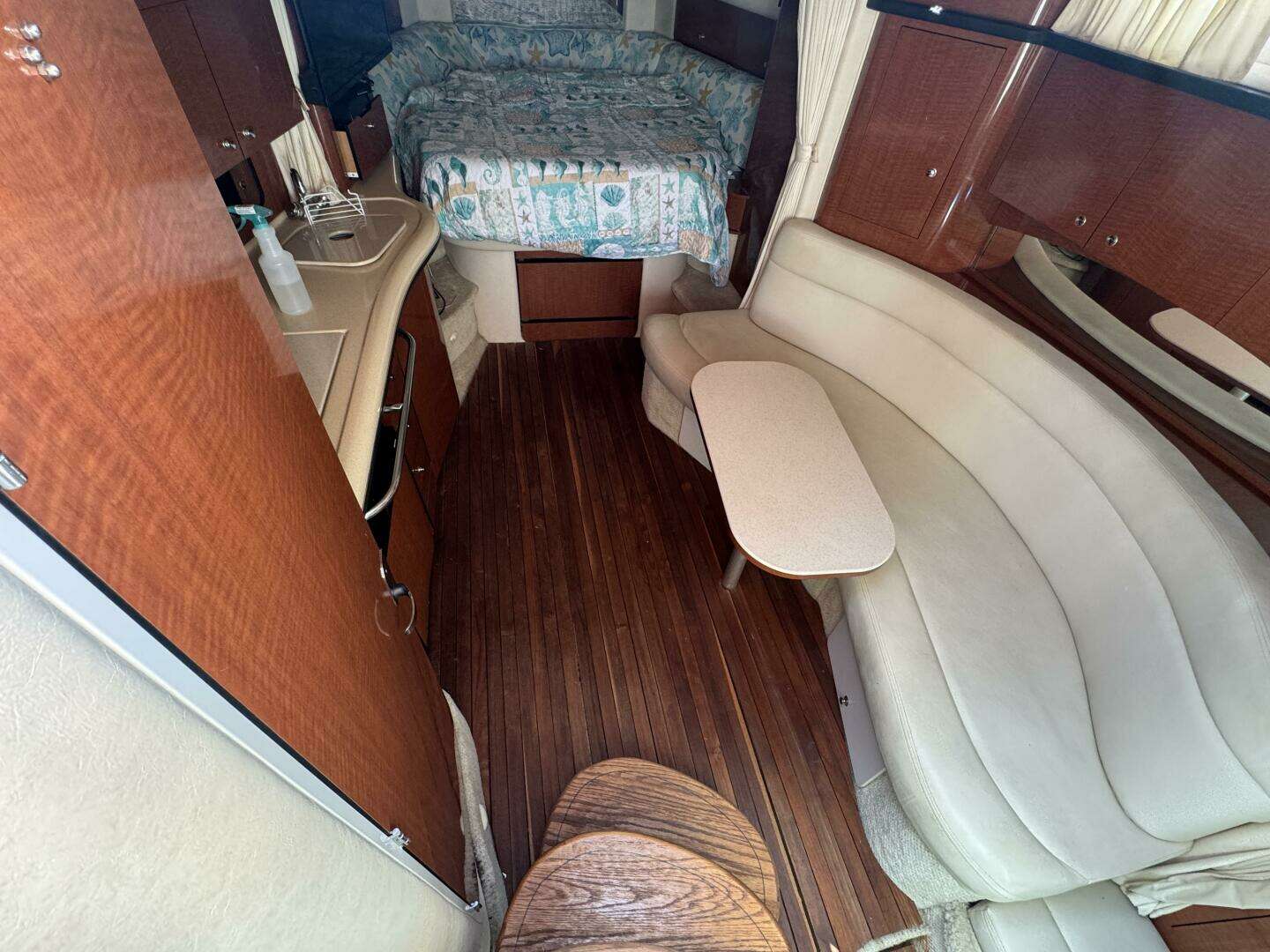 2002 Sea Ray 320 Sundancer - Image 31
