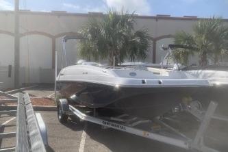 2023 Hurricane SunDeck Sport 188 OB