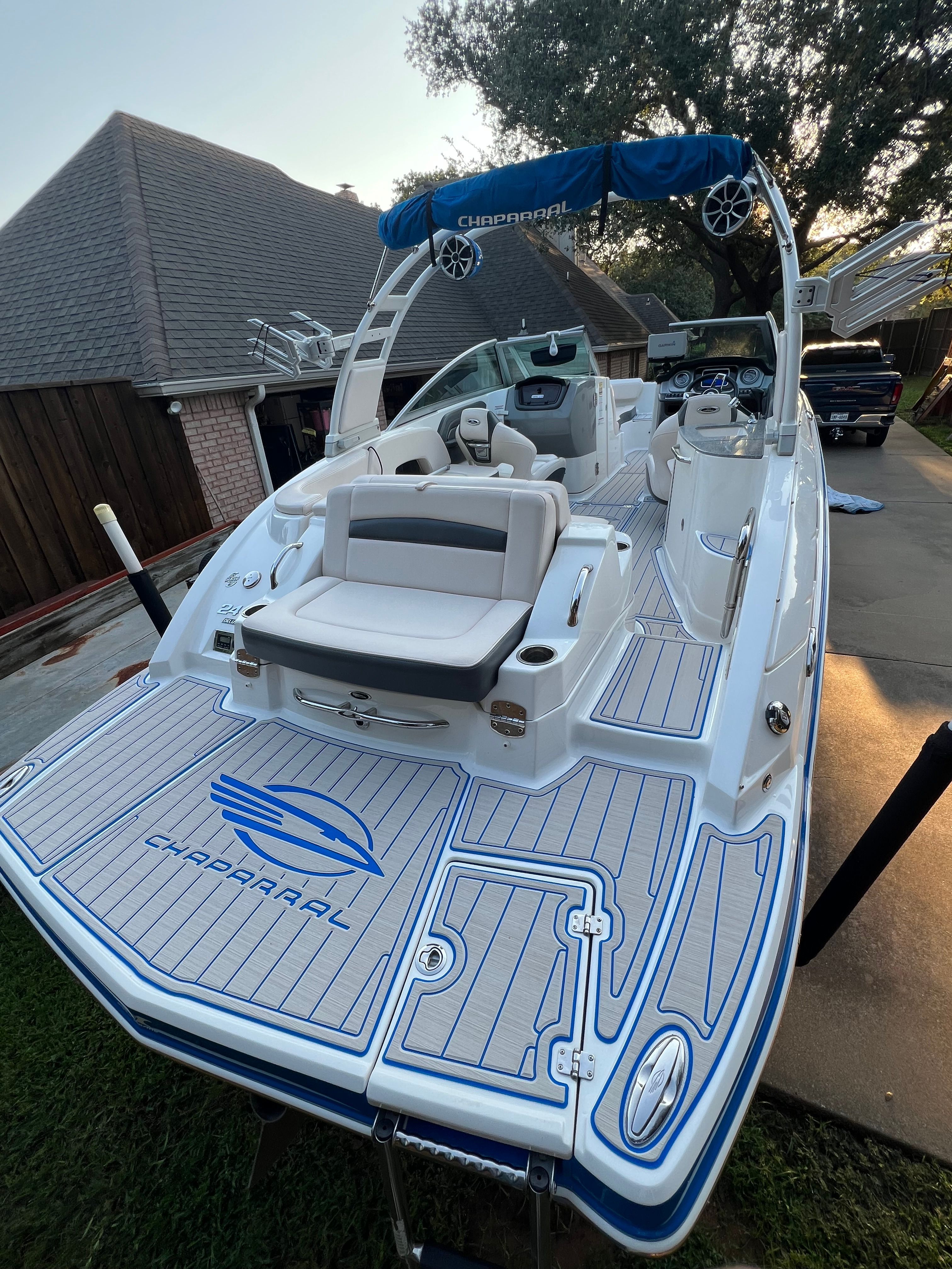 2017 Chaparral 244 Sunesta Surf - 10