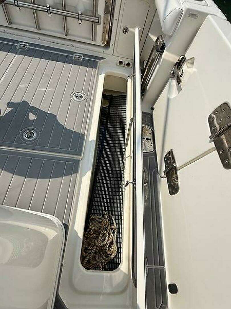 2014 Boston Whaler 350 Outrage - Image 55