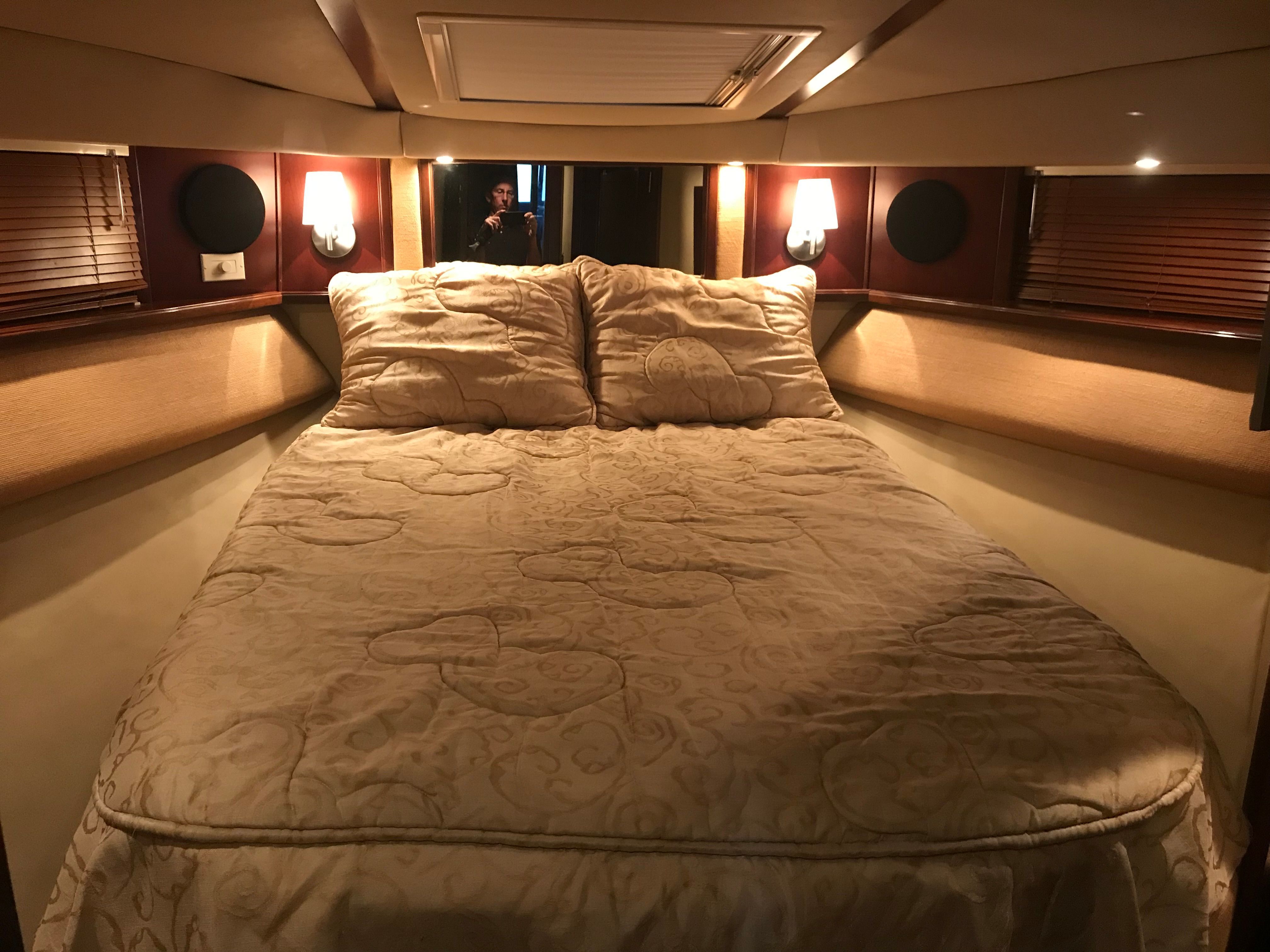 2005 Sea Ray 500 Sedan Bridge - 33