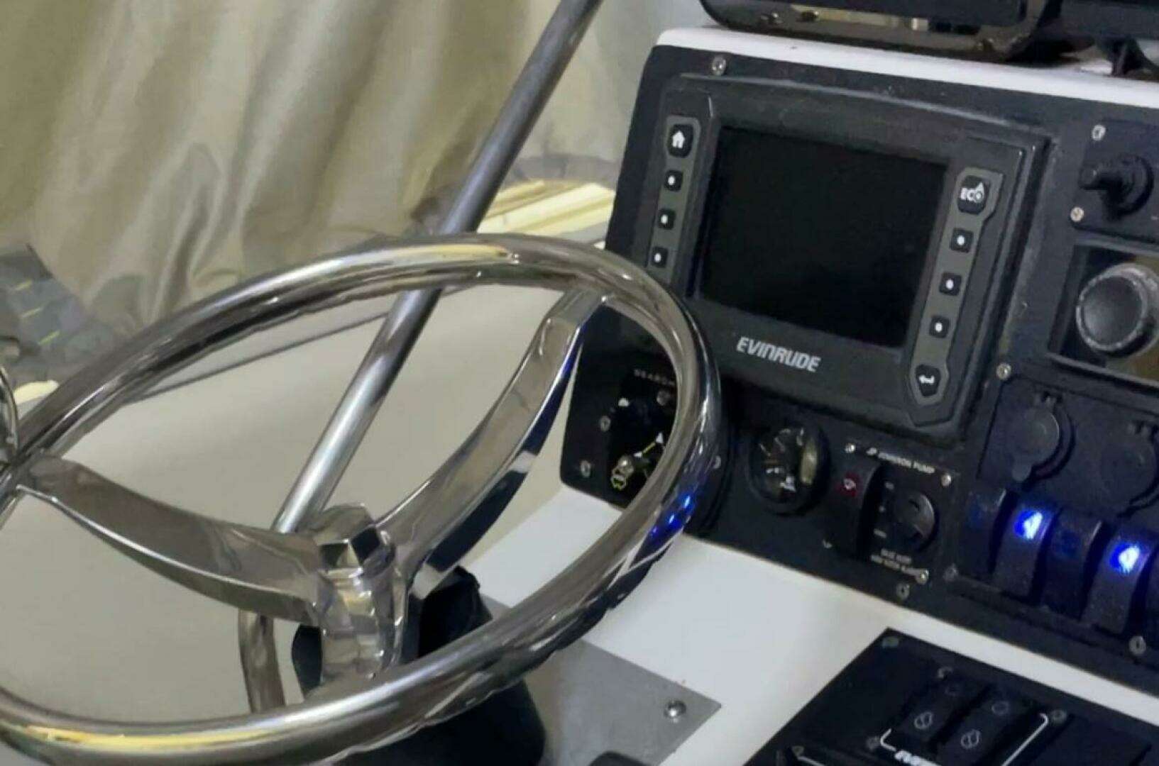 1990 Wellcraft Scarab 30 Sport - Image 23