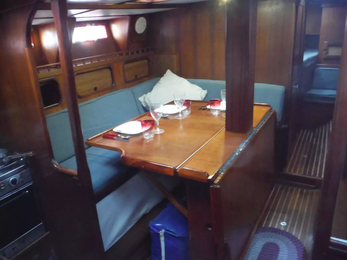 1980 Corbin 39 Aft Cockpit Cutter - Image 6