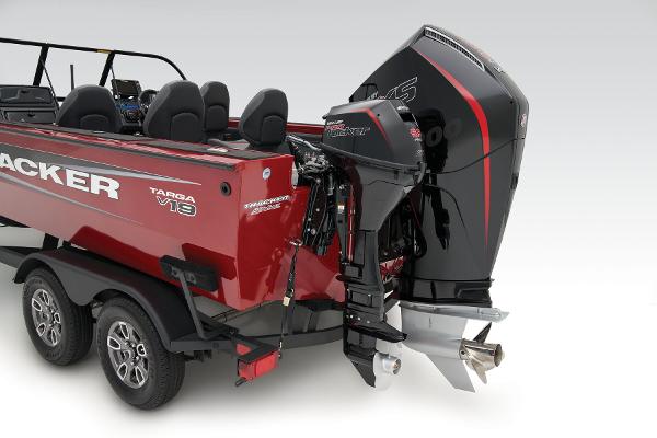 2025 Tracker Targa V-19 Combo - 73