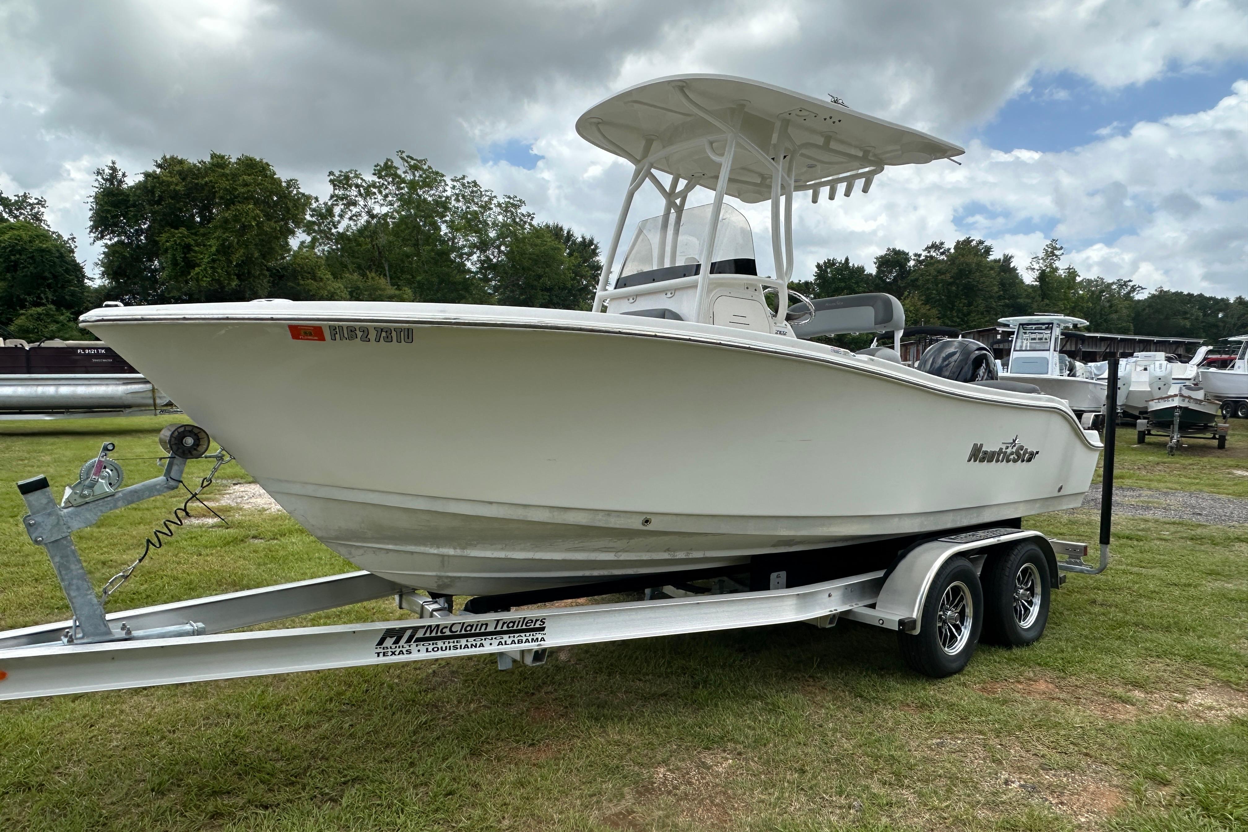 2023 NauticStar 2102 Legacy