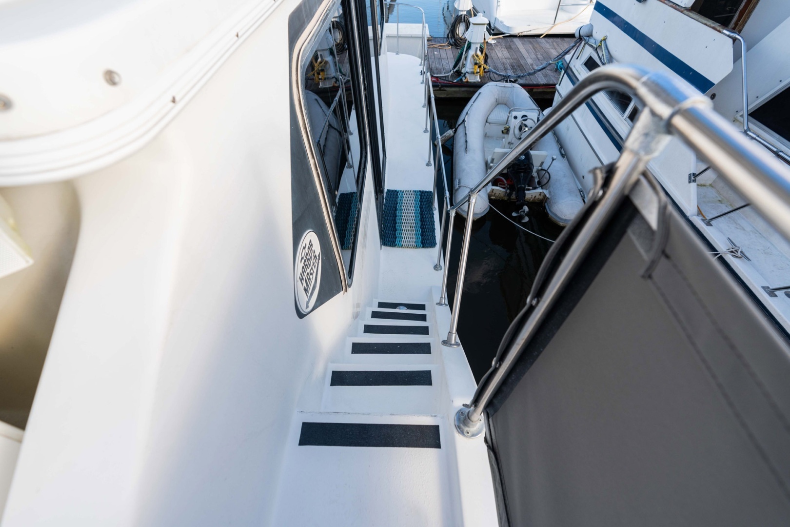 2001 Harbor Master 520 Coastal - Image 21