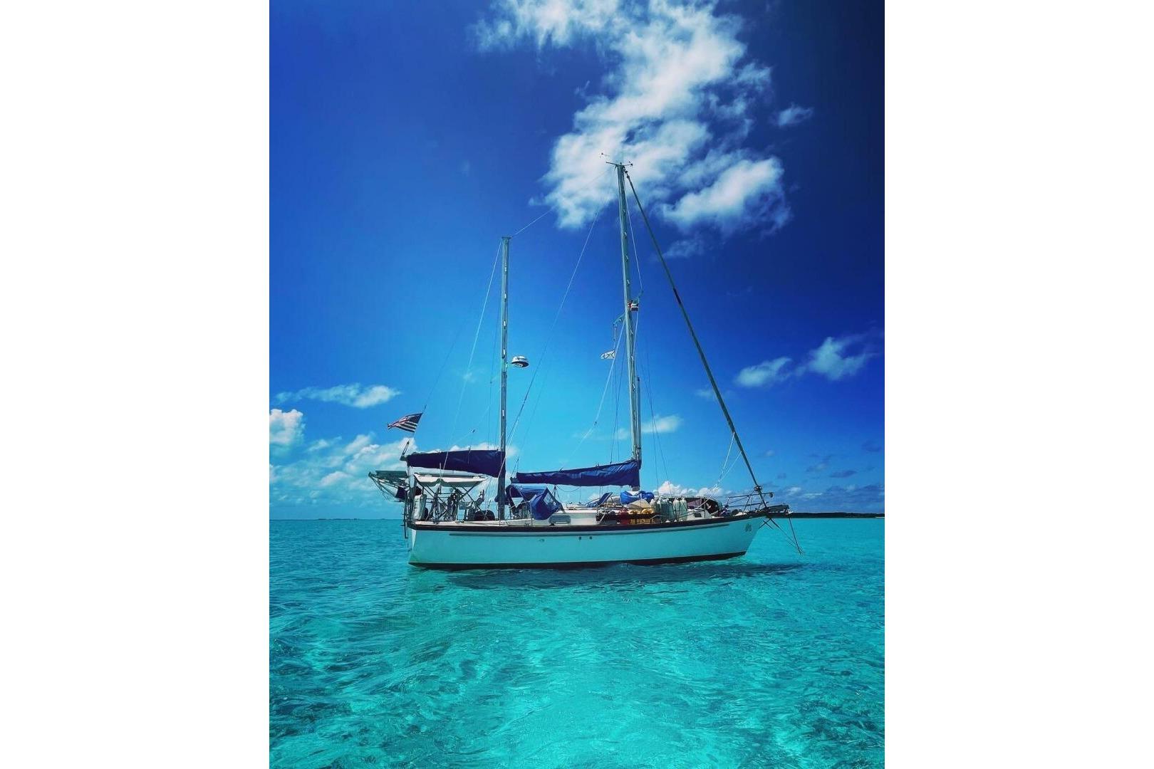 1980 Pearson 365 Ketch