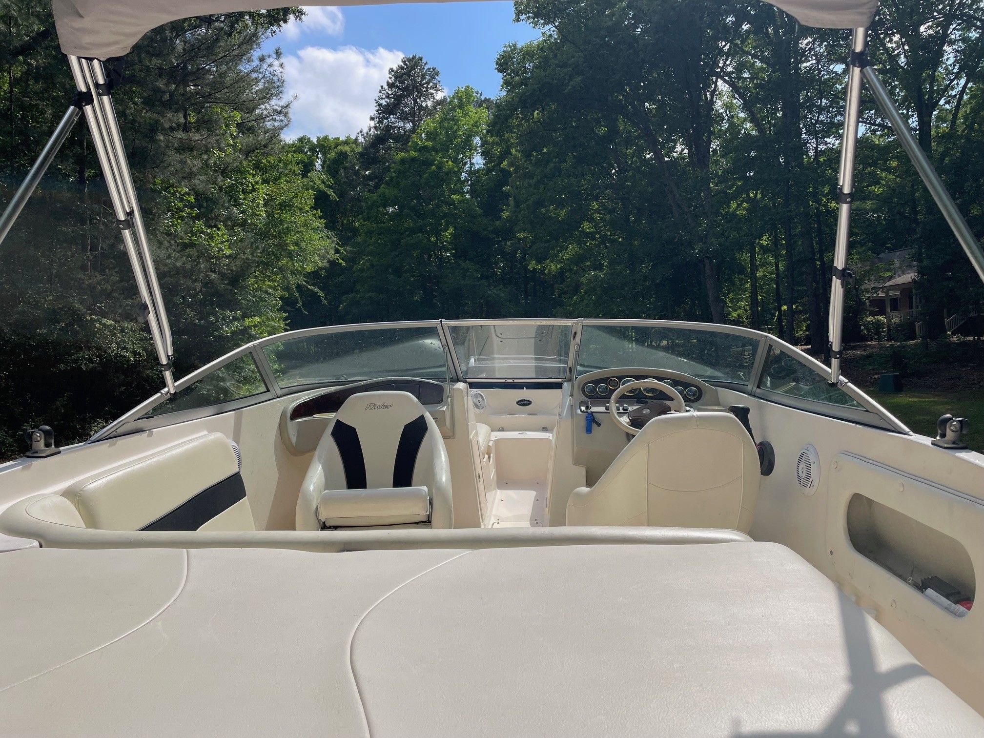 Interior view of a 2002 Rinker 212 Captiva Bowrider boat.