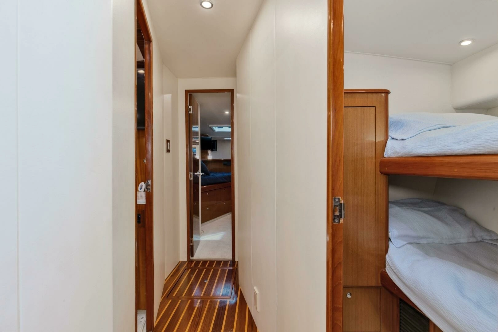 2001 Viking 65 Enclosed Bridge - Image 15