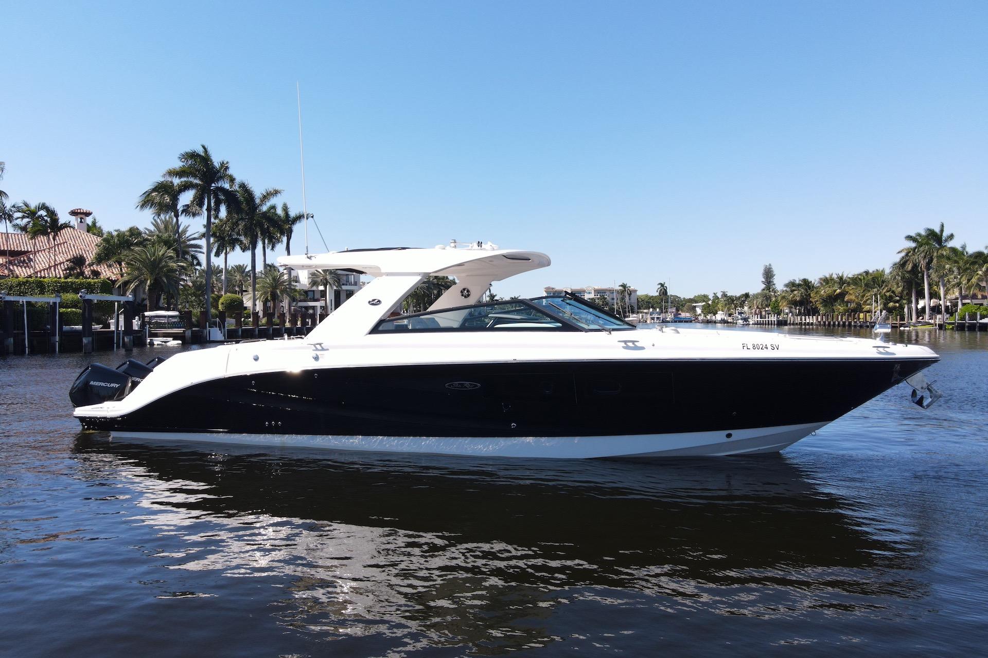 2022 Sea Ray SLX 400 Outboard