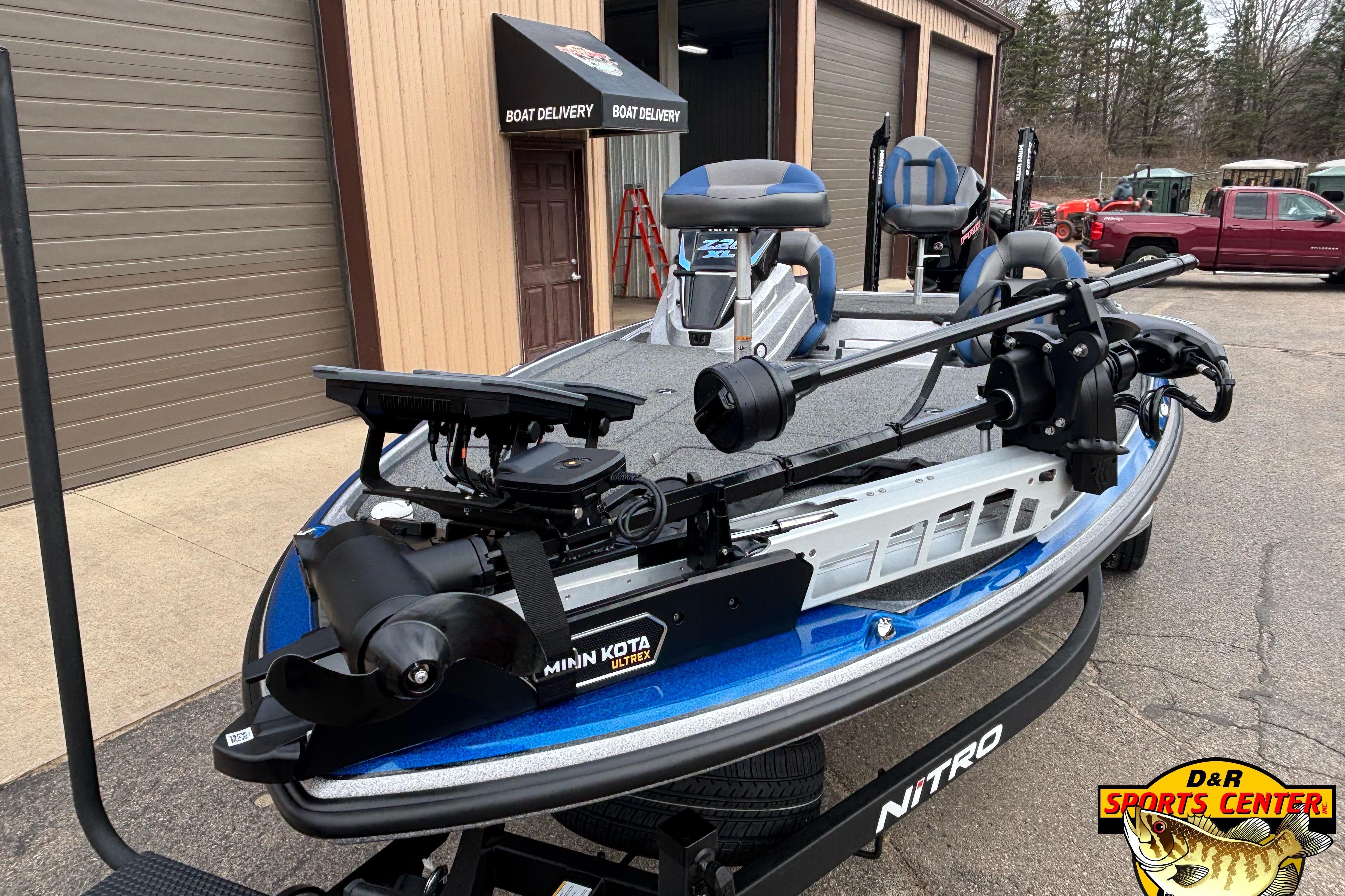 2026 Nitro Z20 XL boat with Minn Kota Ultrex motor at D&R Sports Center.
