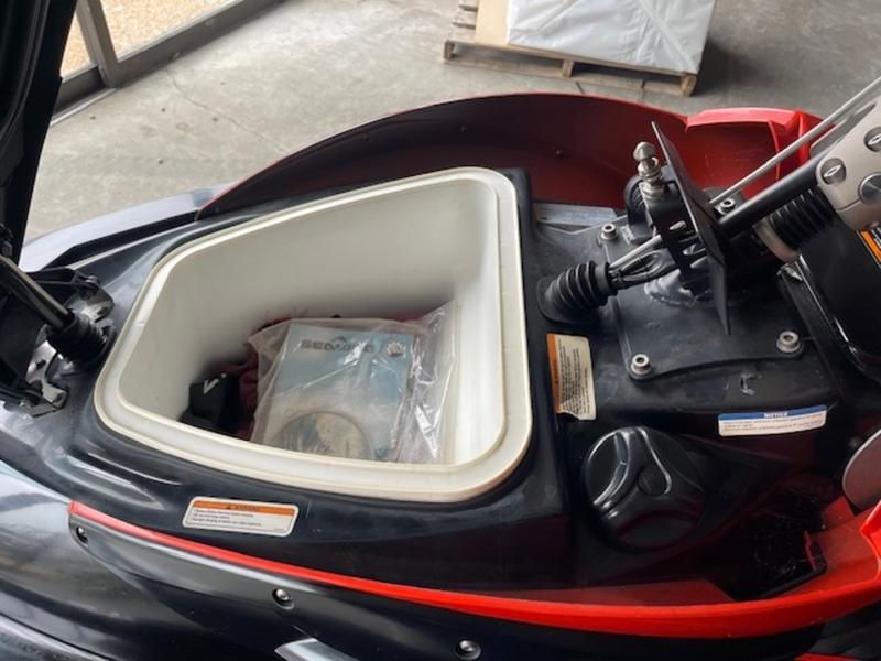 2010 Sea-Doo RXP-X 255 - 16