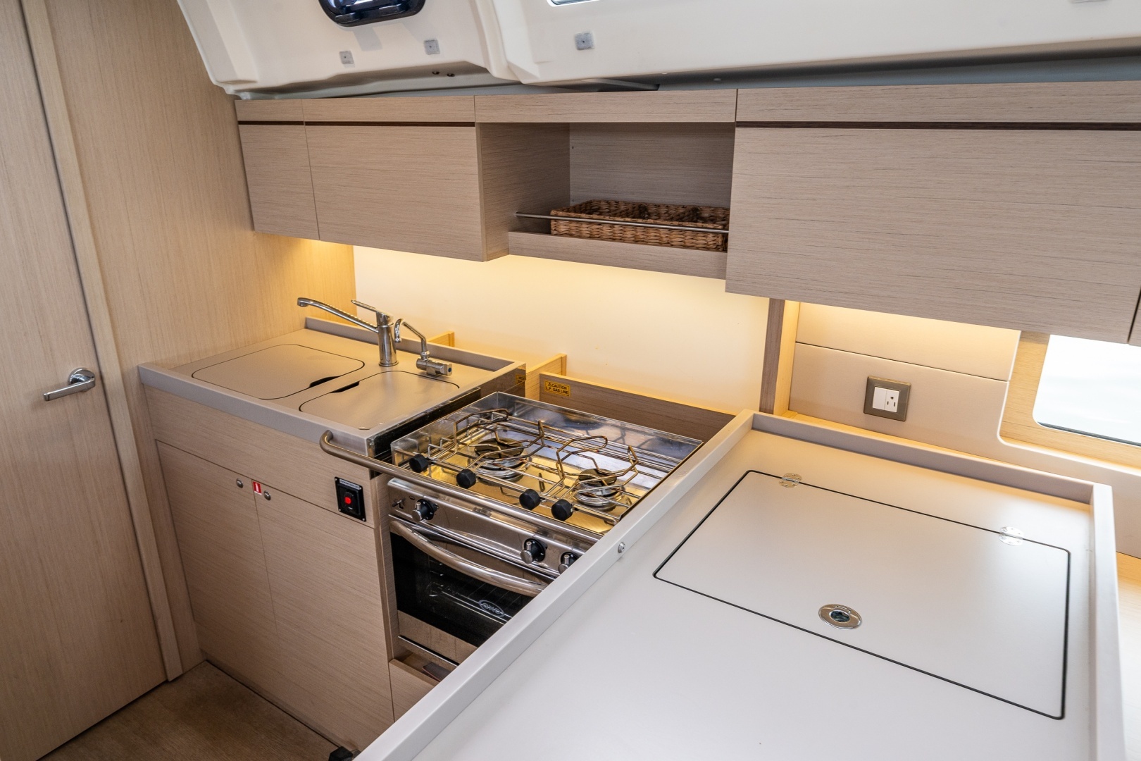 2020 Beneteau Oceanis 46.1 - Image 17