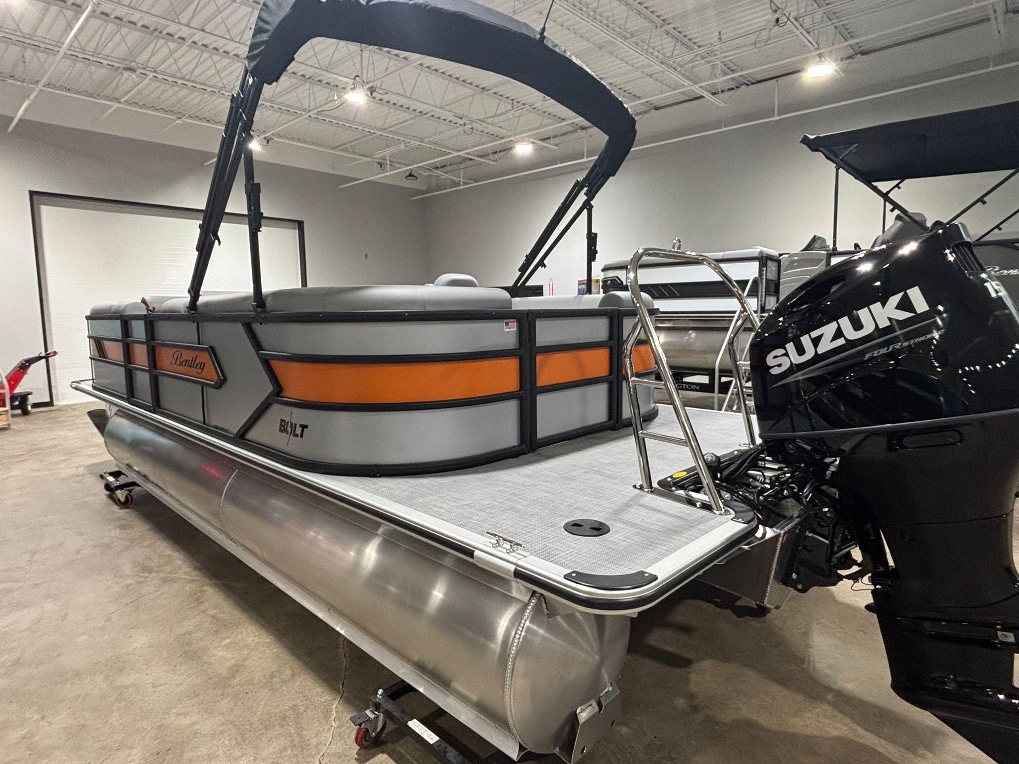 2027 Bentley Pontoons 223 Bolt - 8